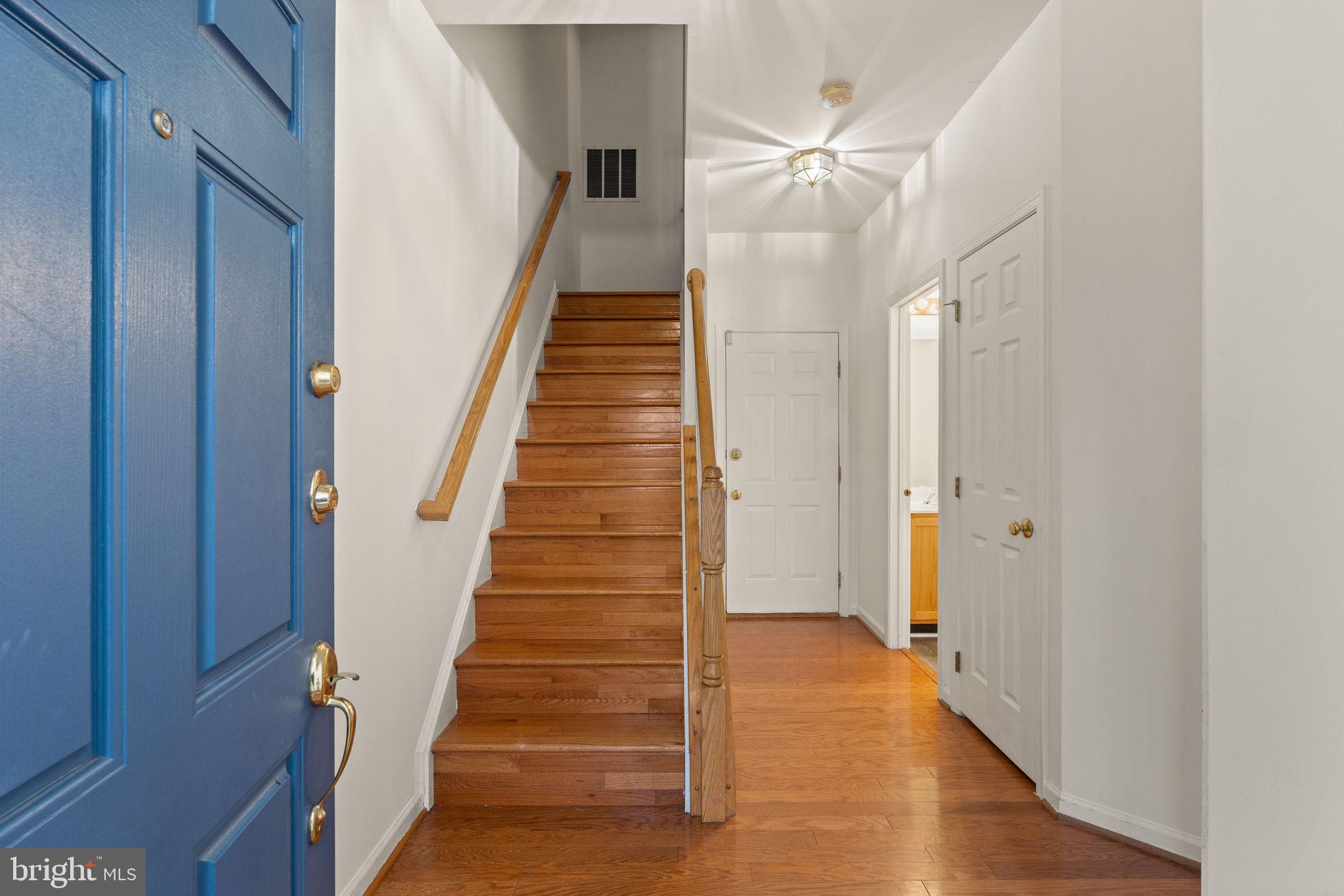 SOUTH RIDING - Residential