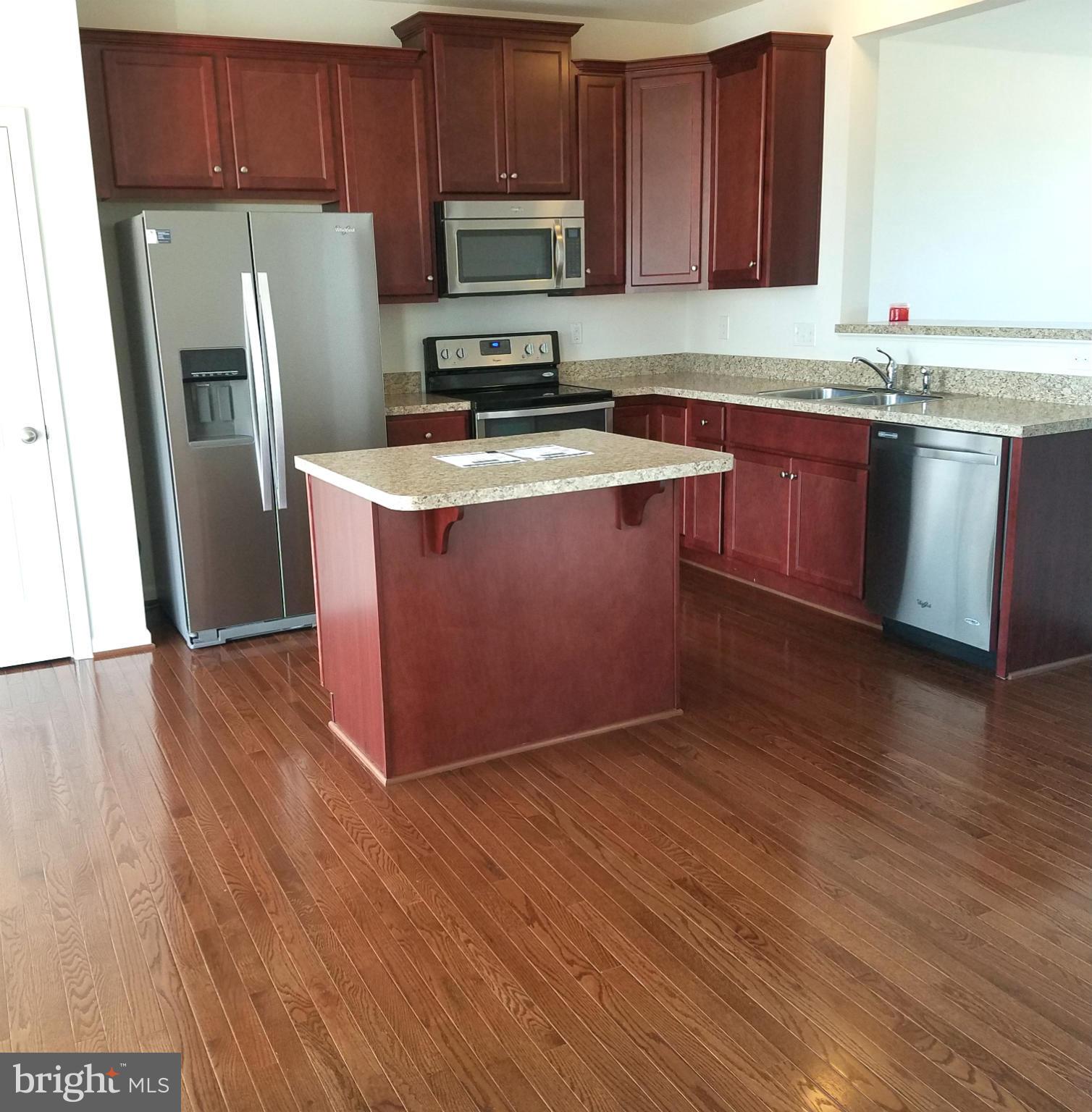 RIVERSIDE VILLAGES - Residential