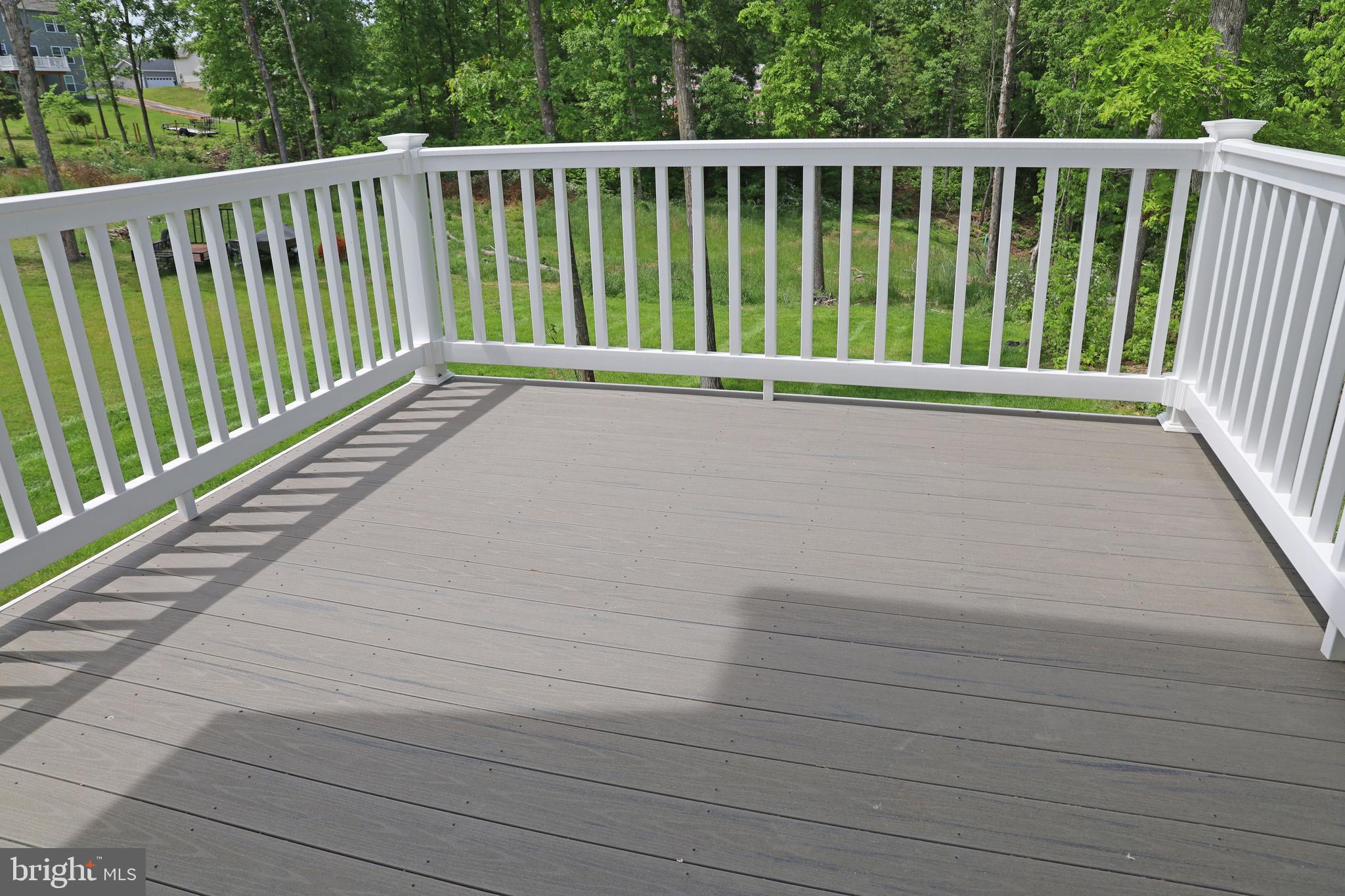 MIDDLE CREEK MANOR - Residential