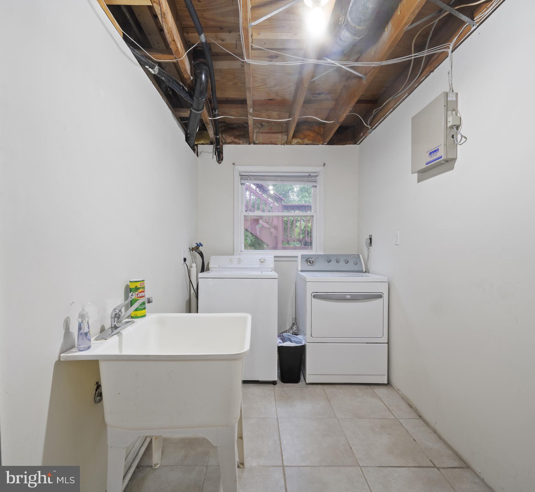 CARRINGTON - Residential