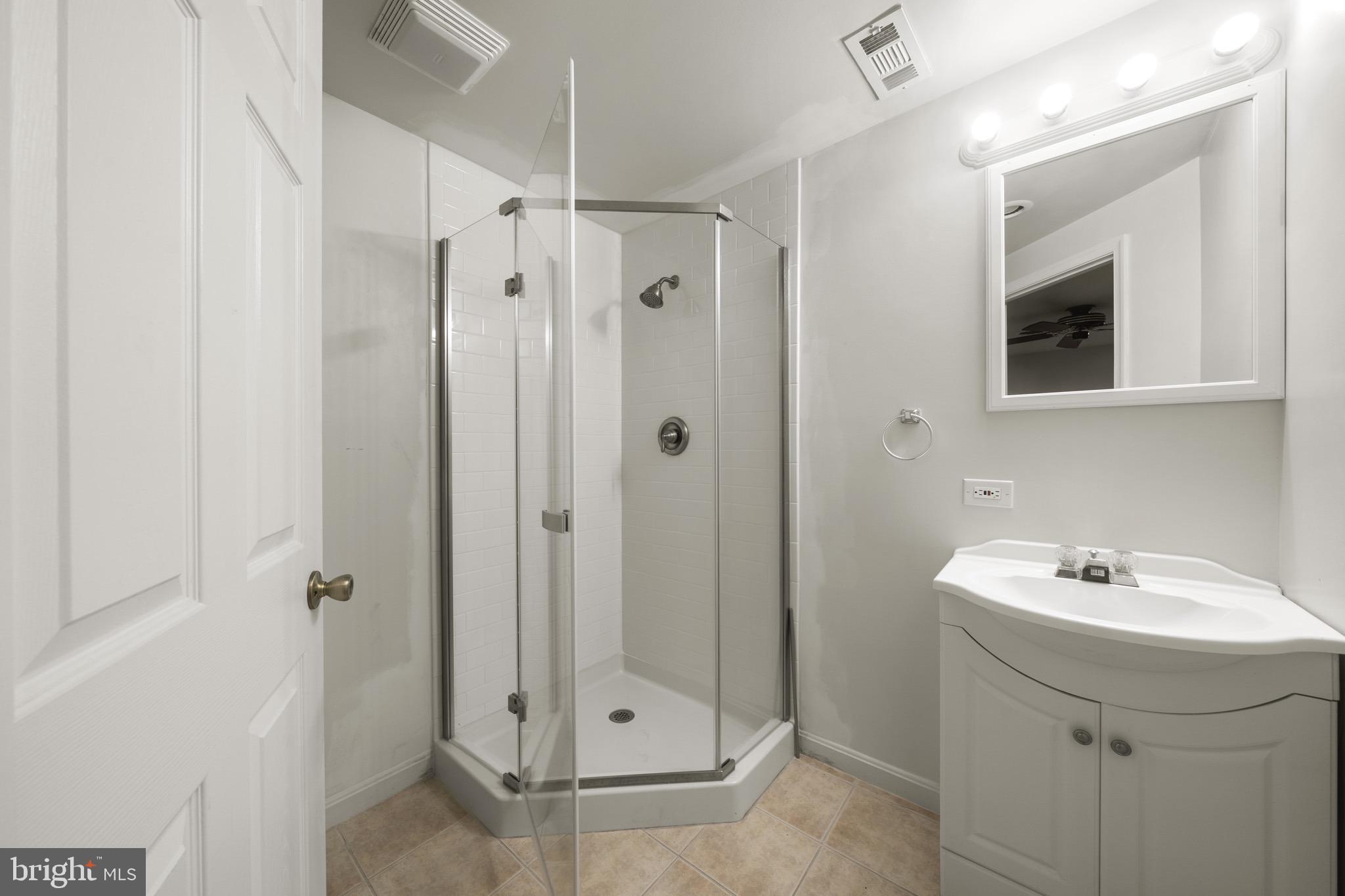 CARRINGTON - Residential