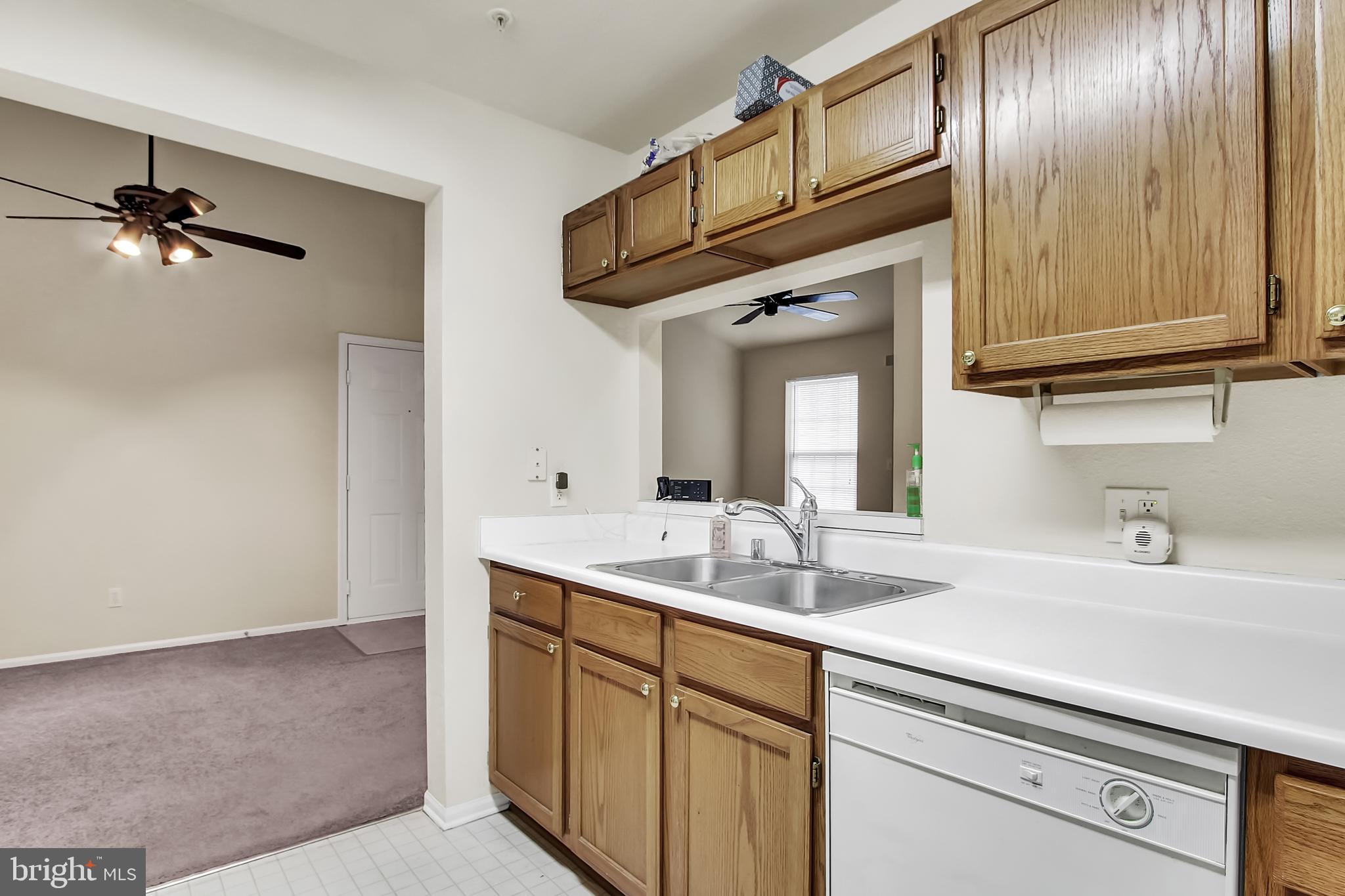 ENGLISH COUNTRY MANOR - Residential