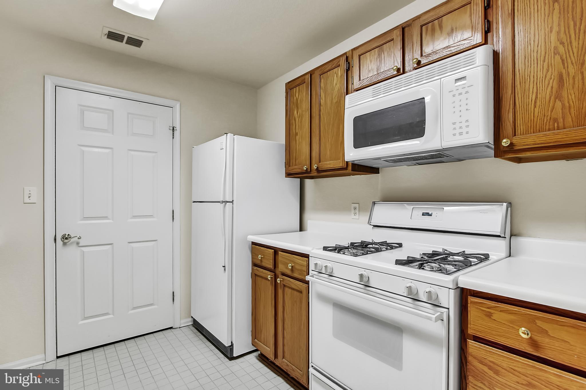 ENGLISH COUNTRY MANOR - Residential