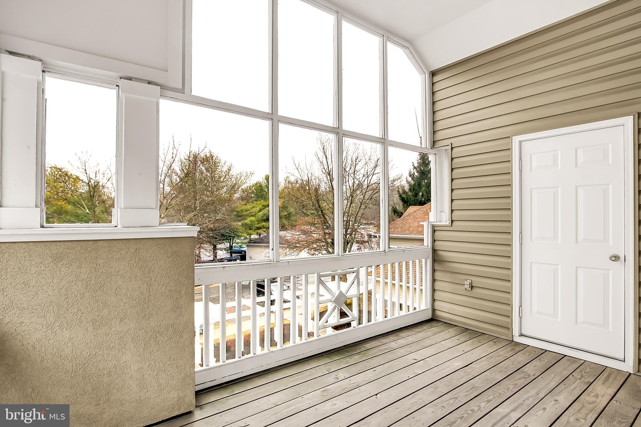 ENGLISH COUNTRY MANOR - Residential