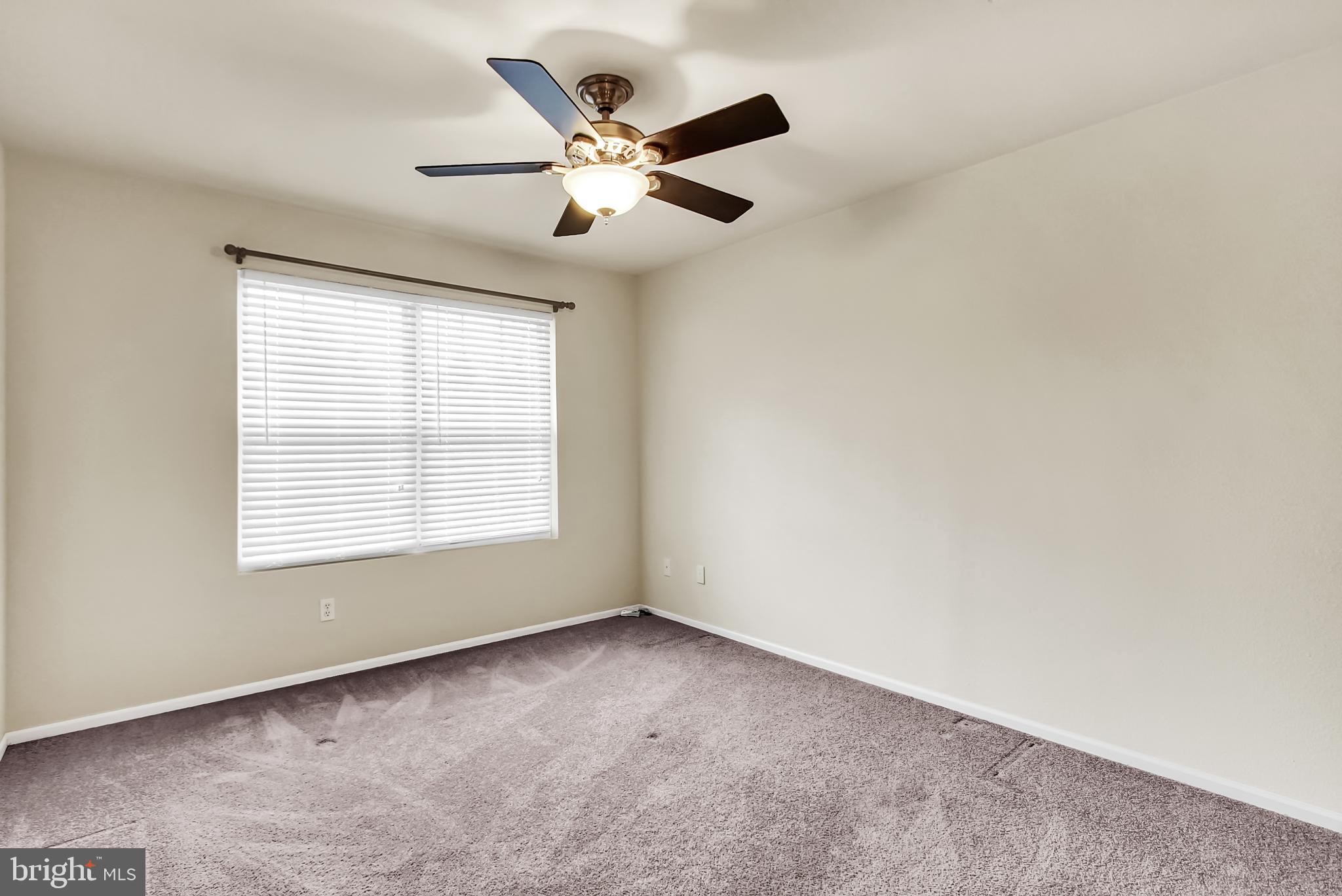 ENGLISH COUNTRY MANOR - Residential