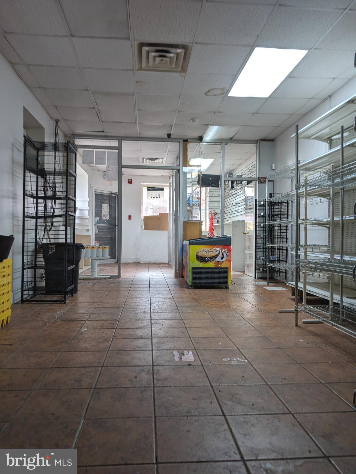 NEWBOLD - Commercial Lease