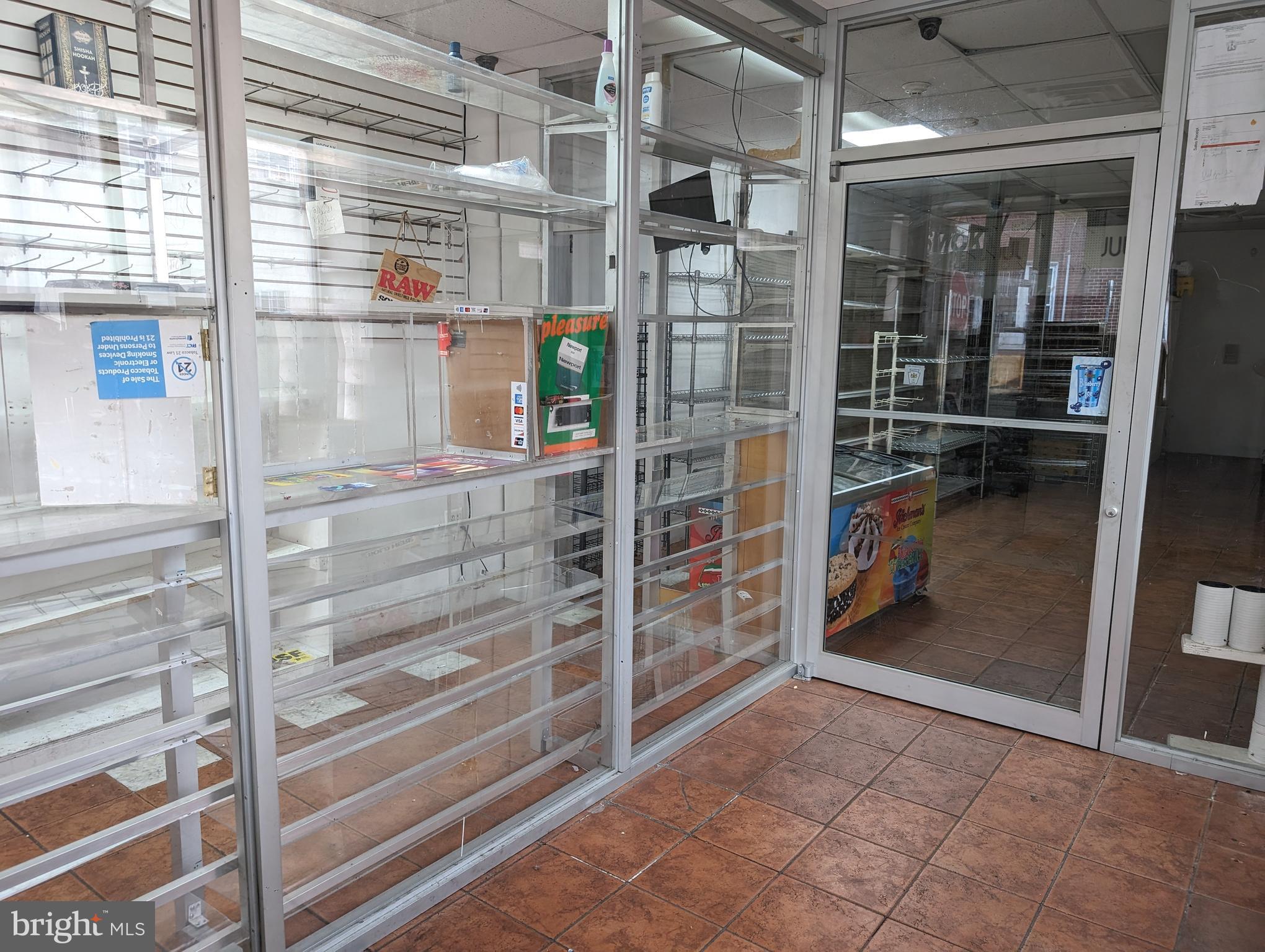 NEWBOLD - Commercial Lease