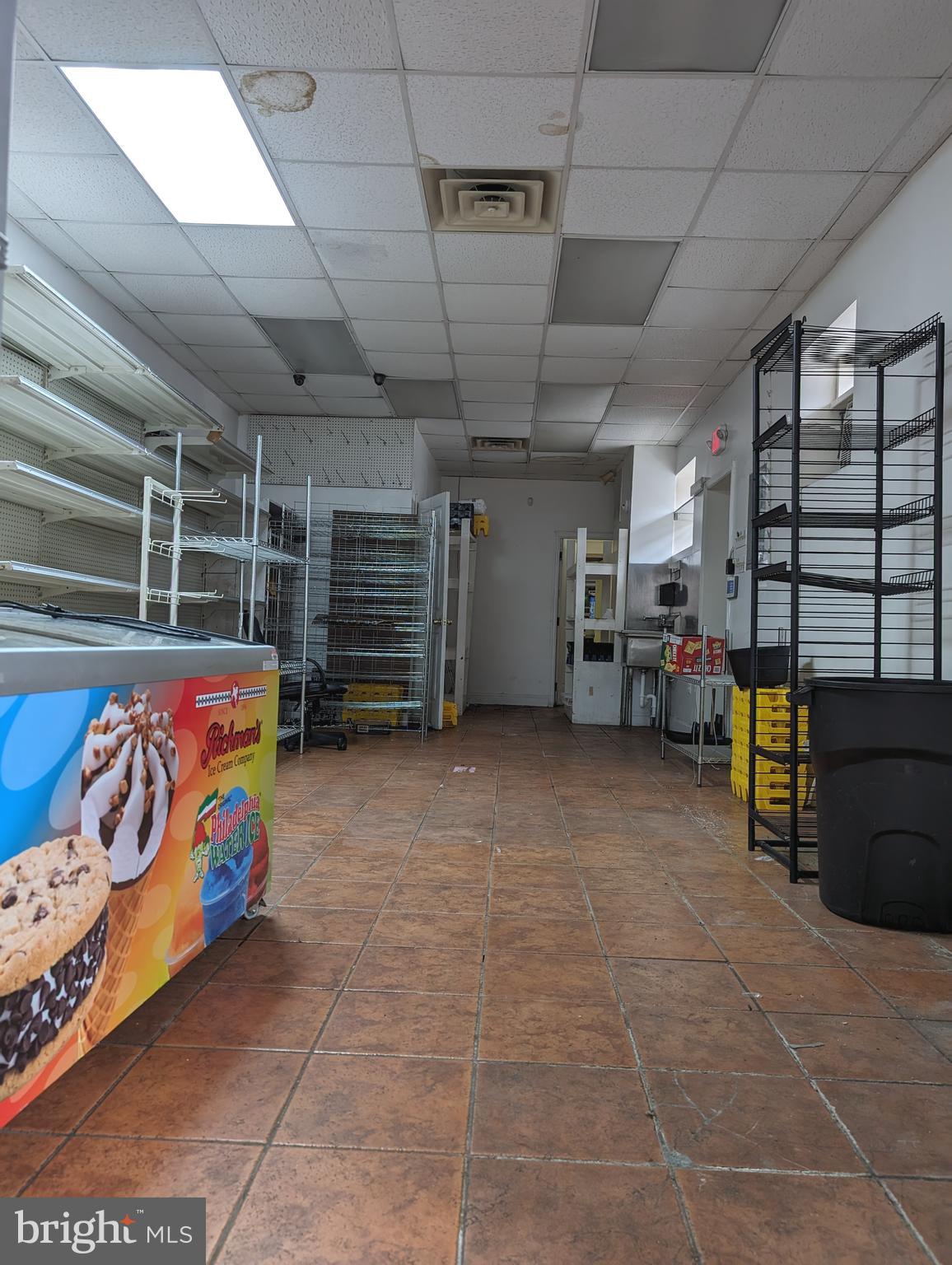 NEWBOLD - Commercial Lease