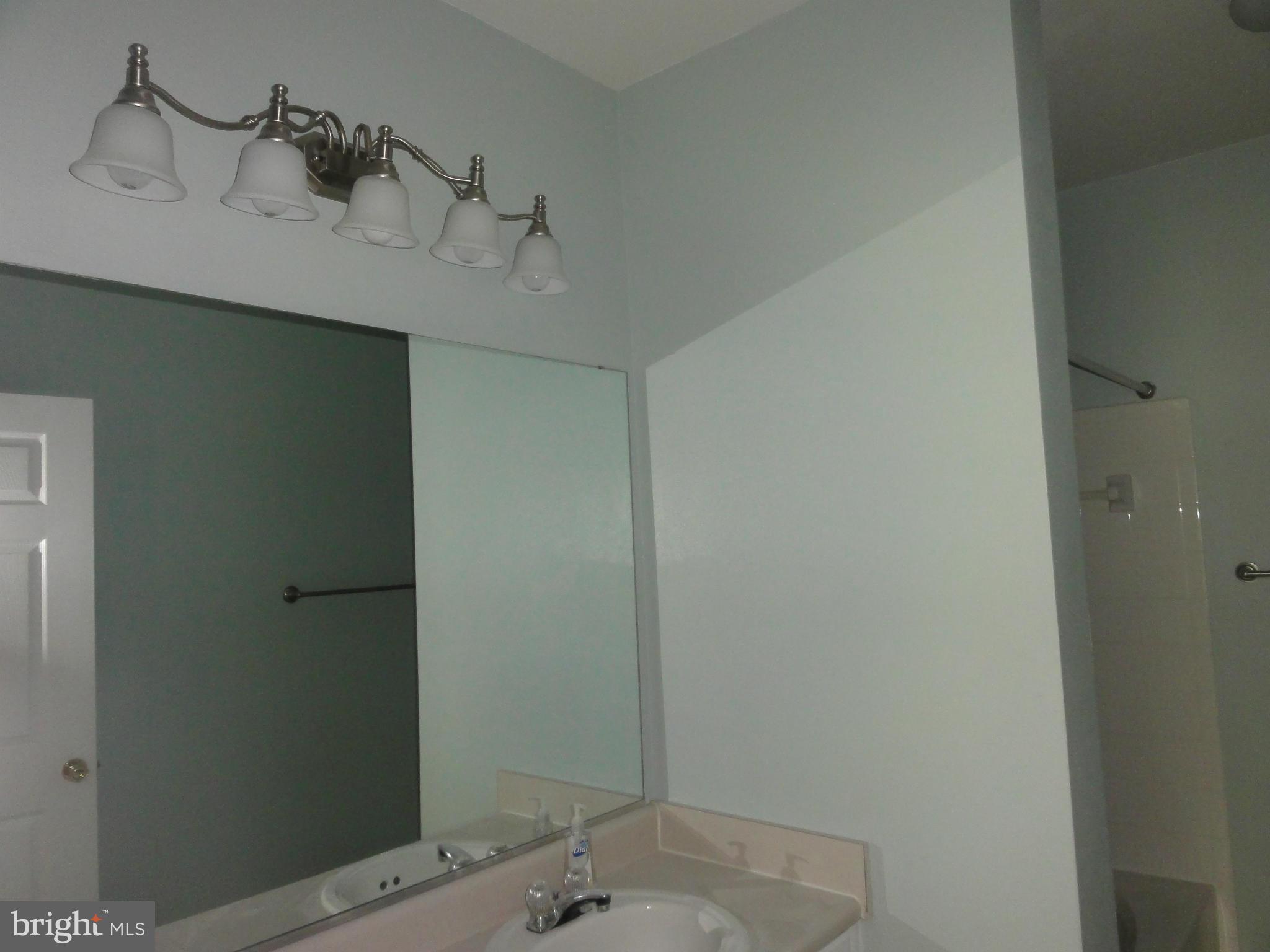 GATES OF MCLEAN - Residential Lease