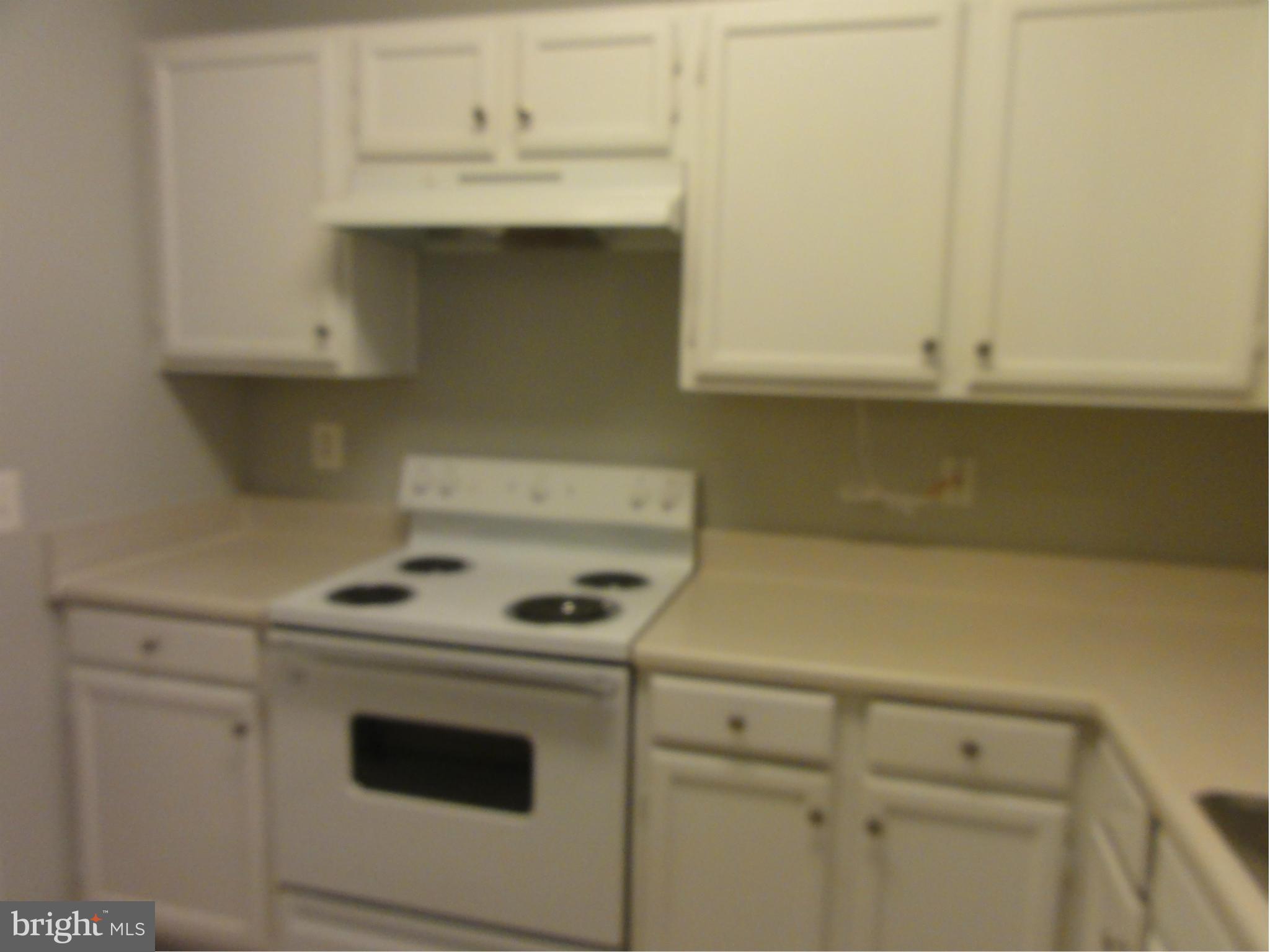 GATES OF MCLEAN - Residential Lease