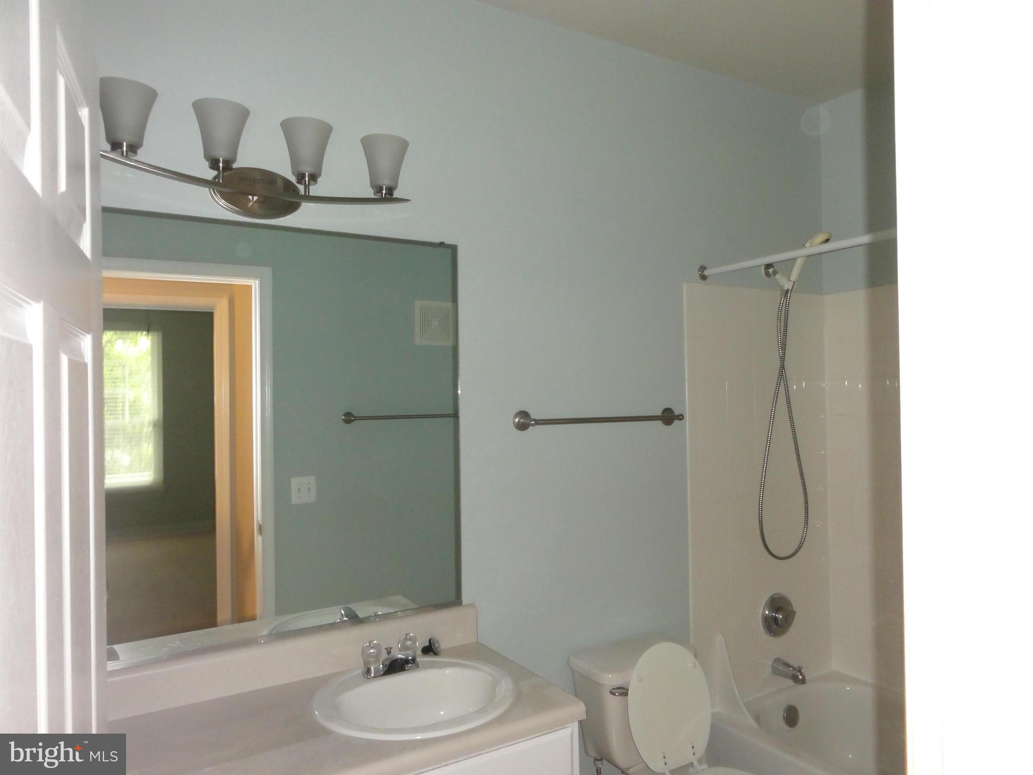 GATES OF MCLEAN - Residential Lease