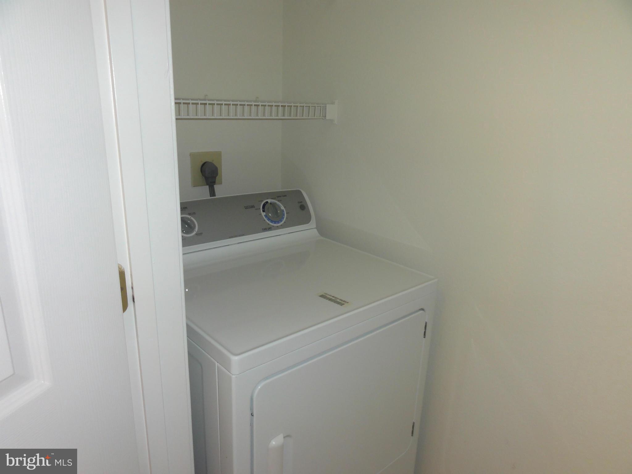 GATES OF MCLEAN - Residential Lease