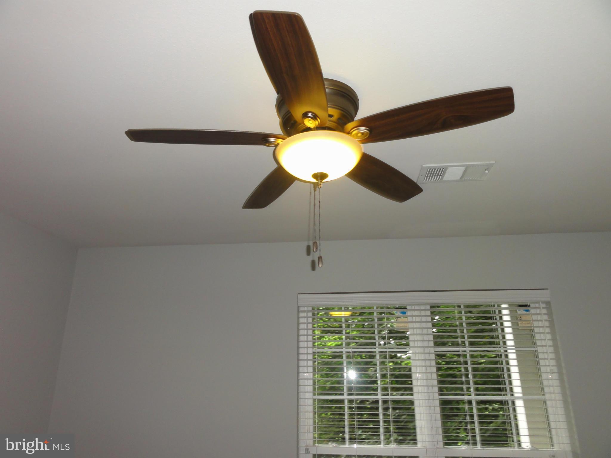 GATES OF MCLEAN - Residential Lease