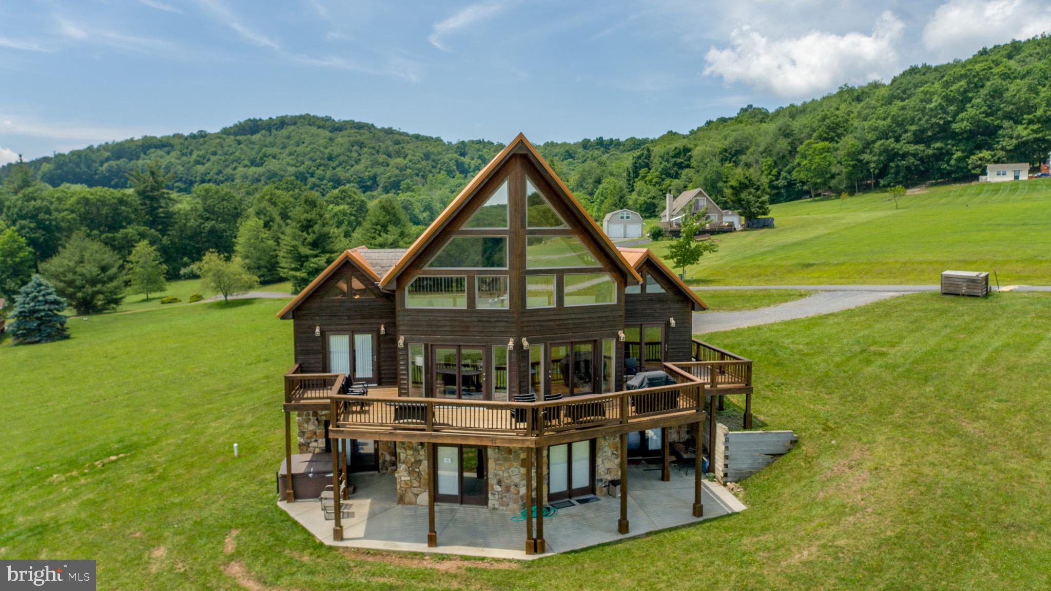 PARADISE RIDGE - Residential