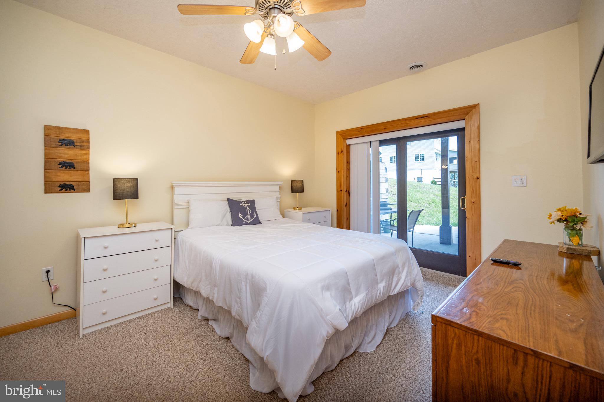 PARADISE RIDGE - Residential