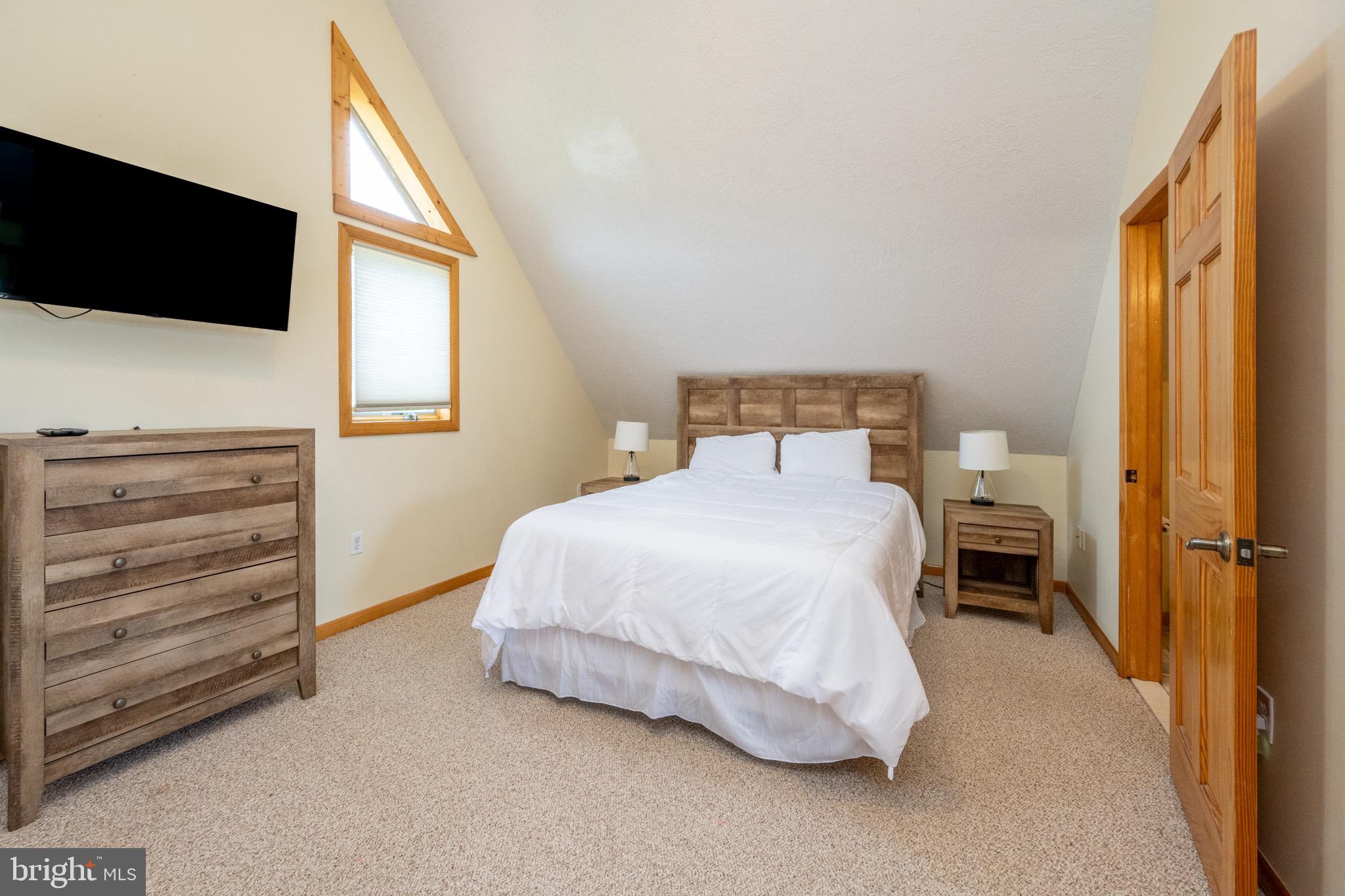 PARADISE RIDGE - Residential