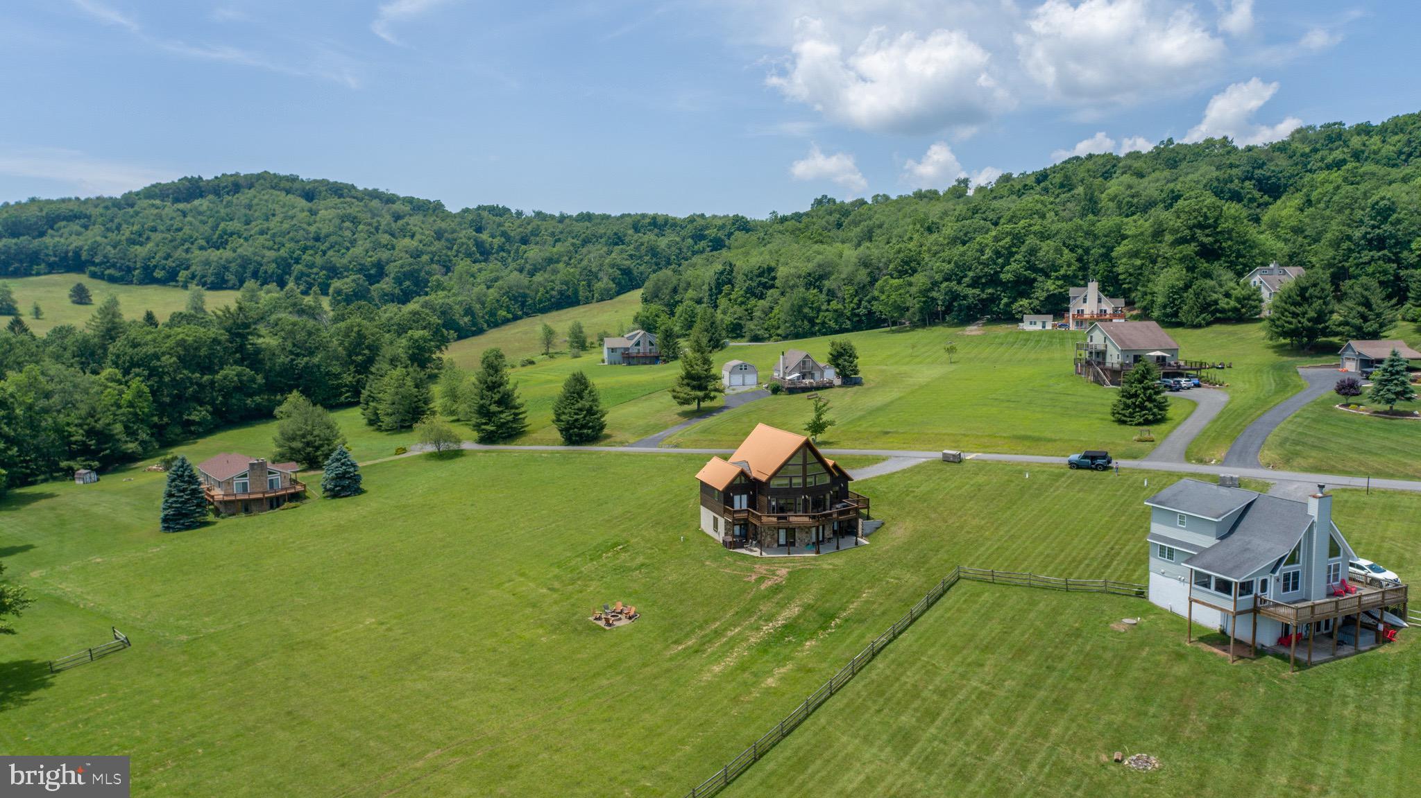 PARADISE RIDGE - Residential