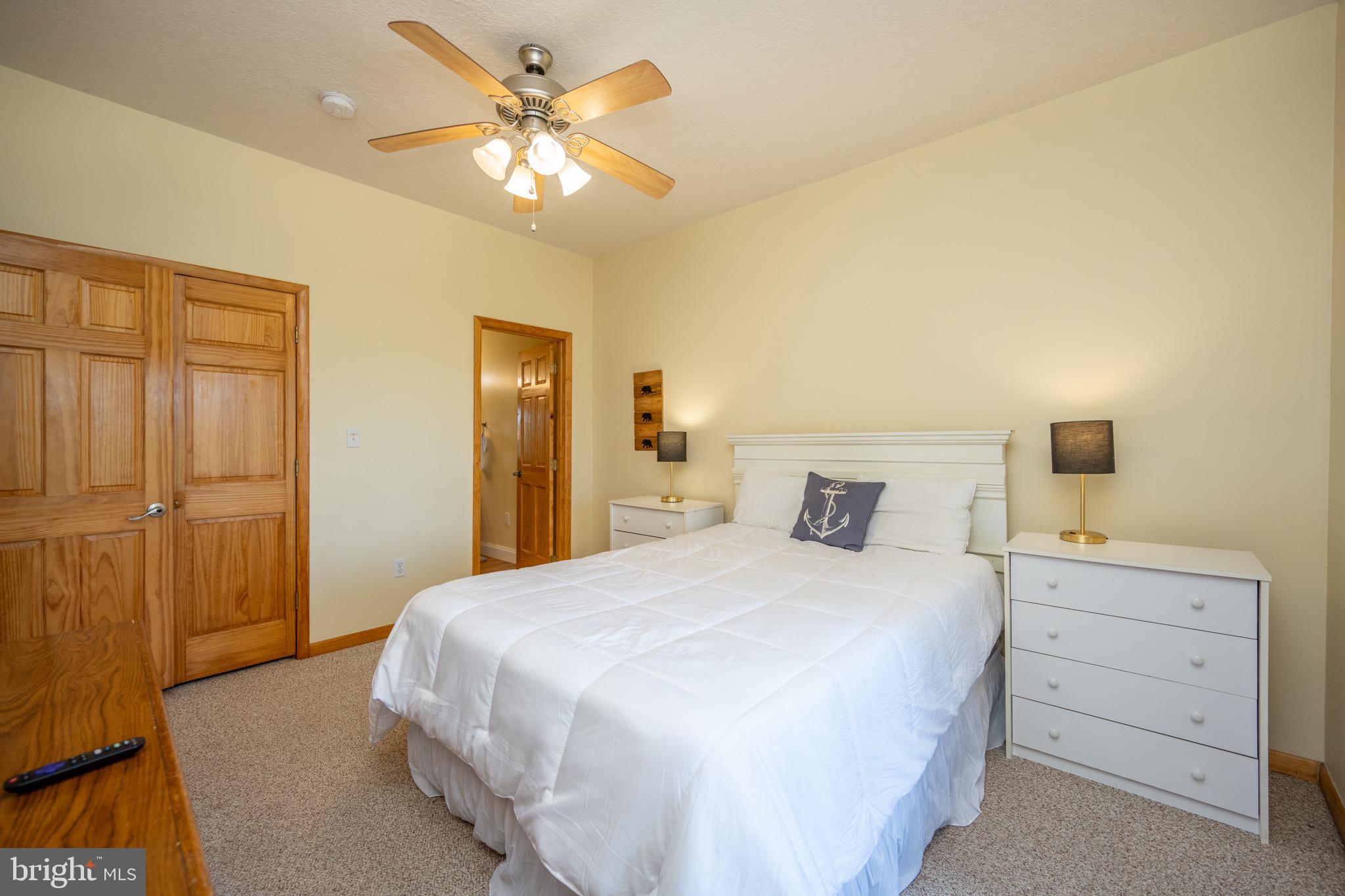 PARADISE RIDGE - Residential