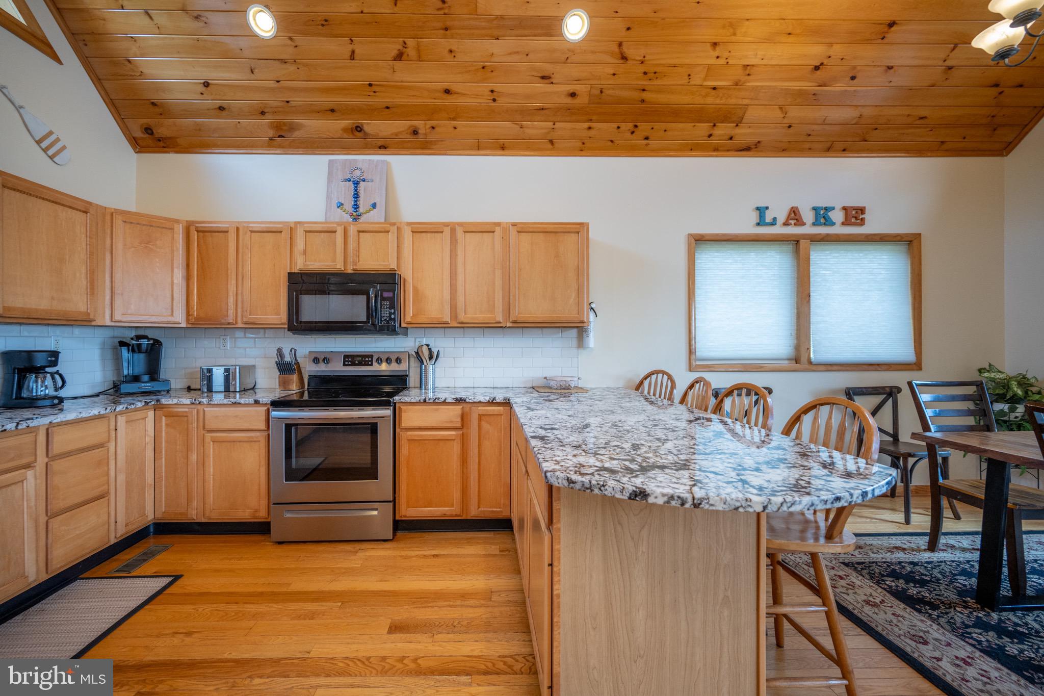 PARADISE RIDGE - Residential