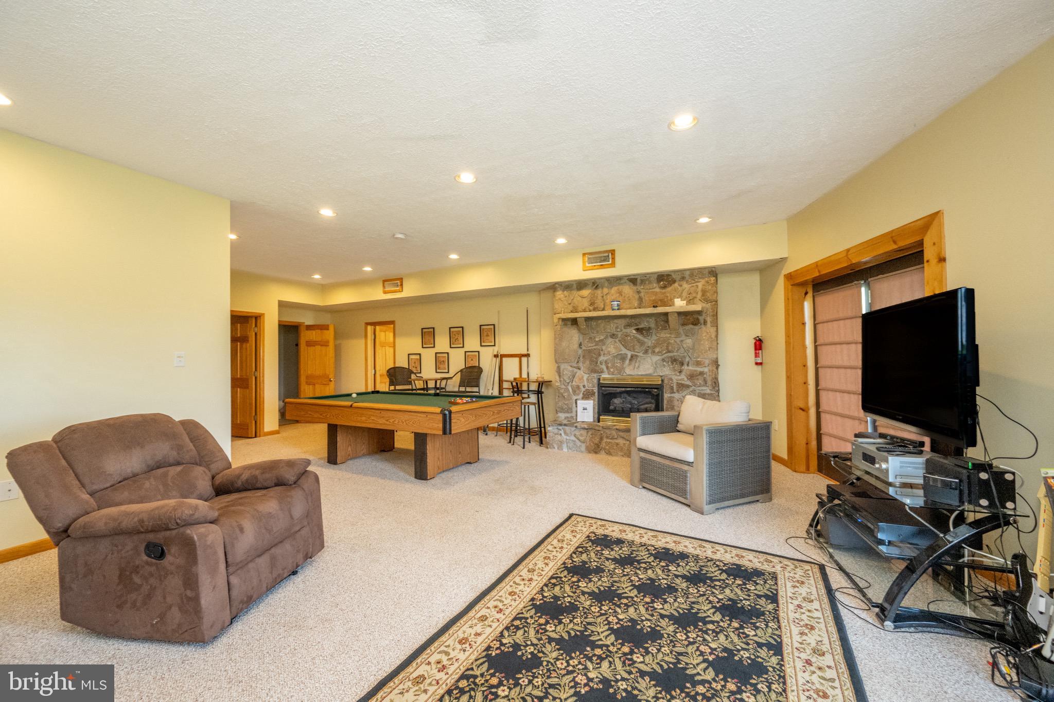 PARADISE RIDGE - Residential