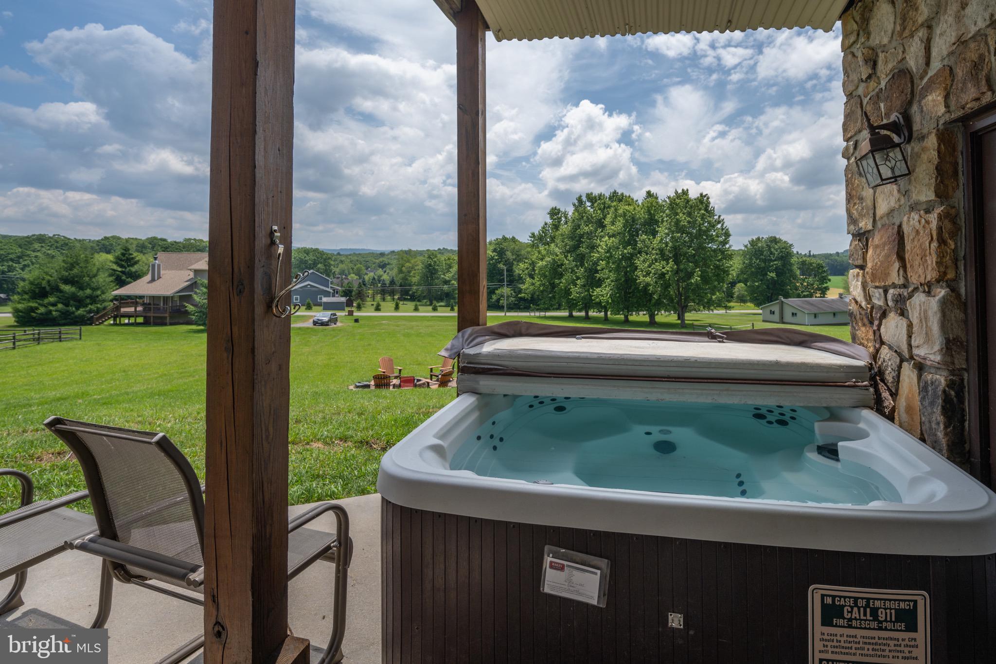 PARADISE RIDGE - Residential