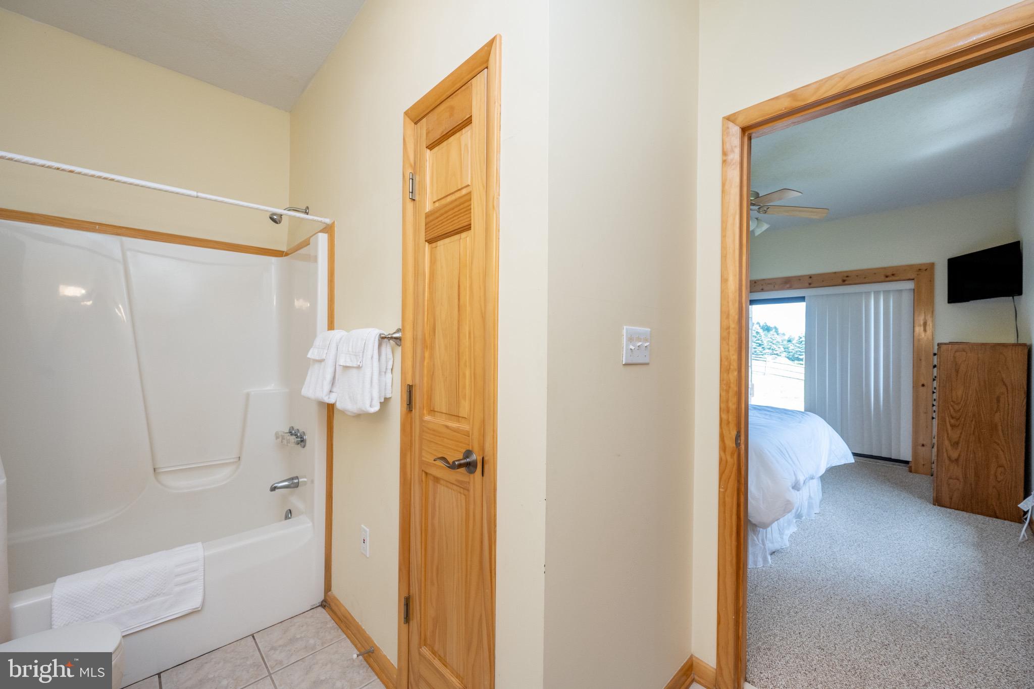 PARADISE RIDGE - Residential