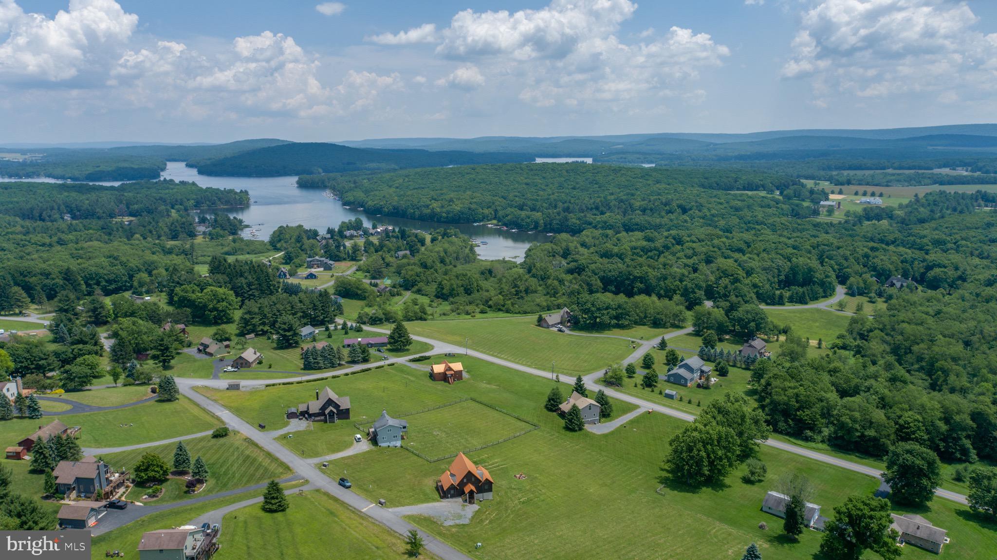 PARADISE RIDGE - Residential