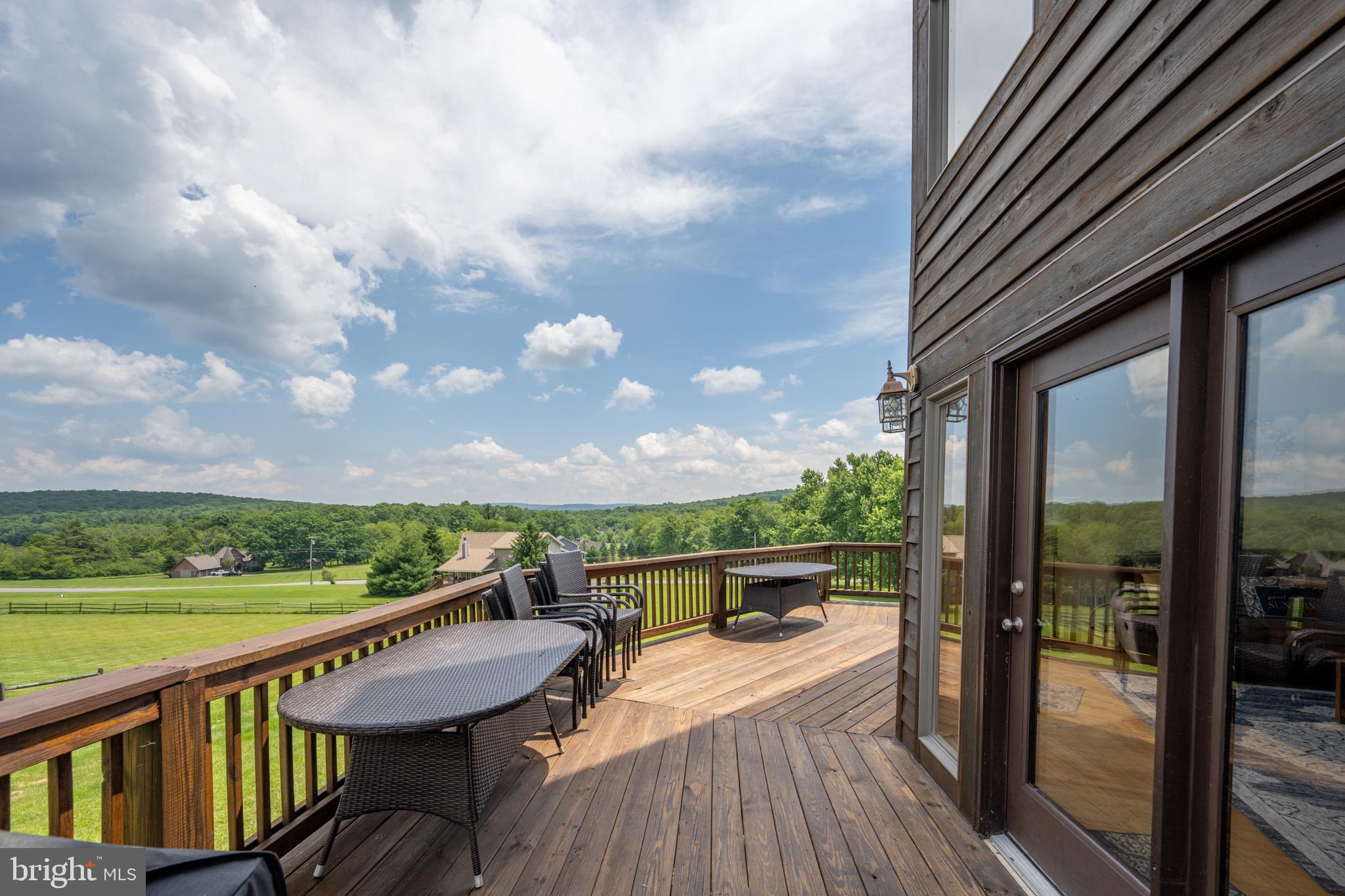 PARADISE RIDGE - Residential