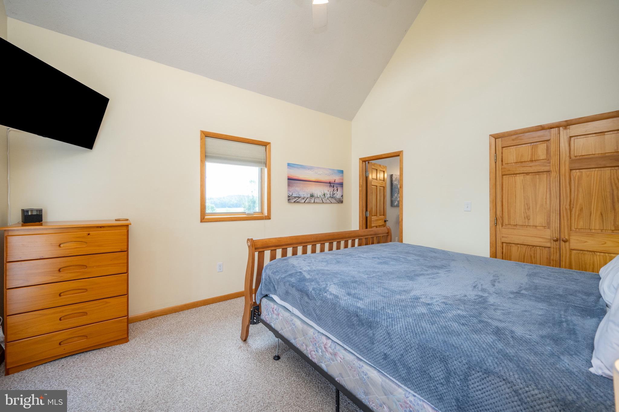 PARADISE RIDGE - Residential