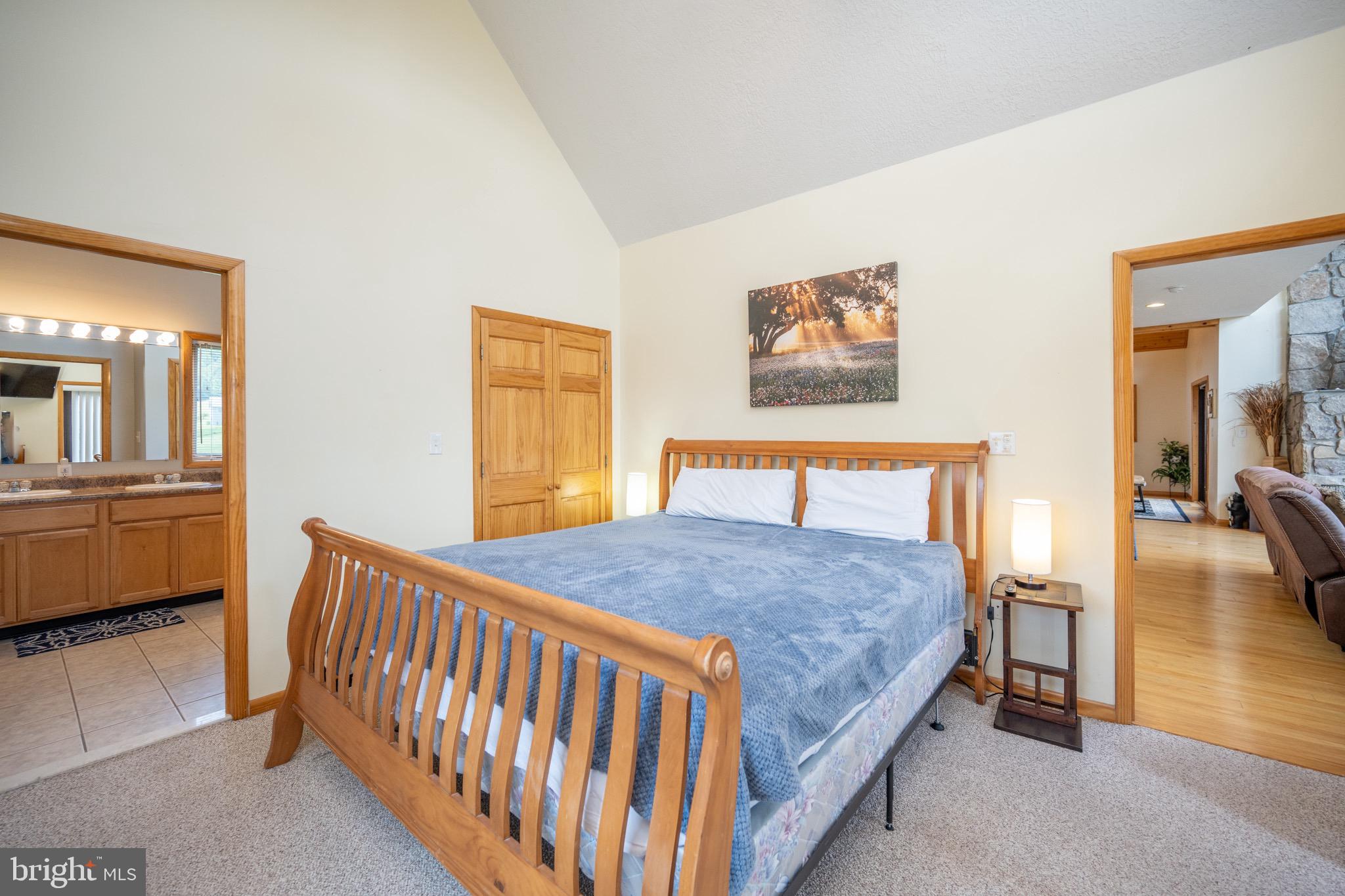 PARADISE RIDGE - Residential