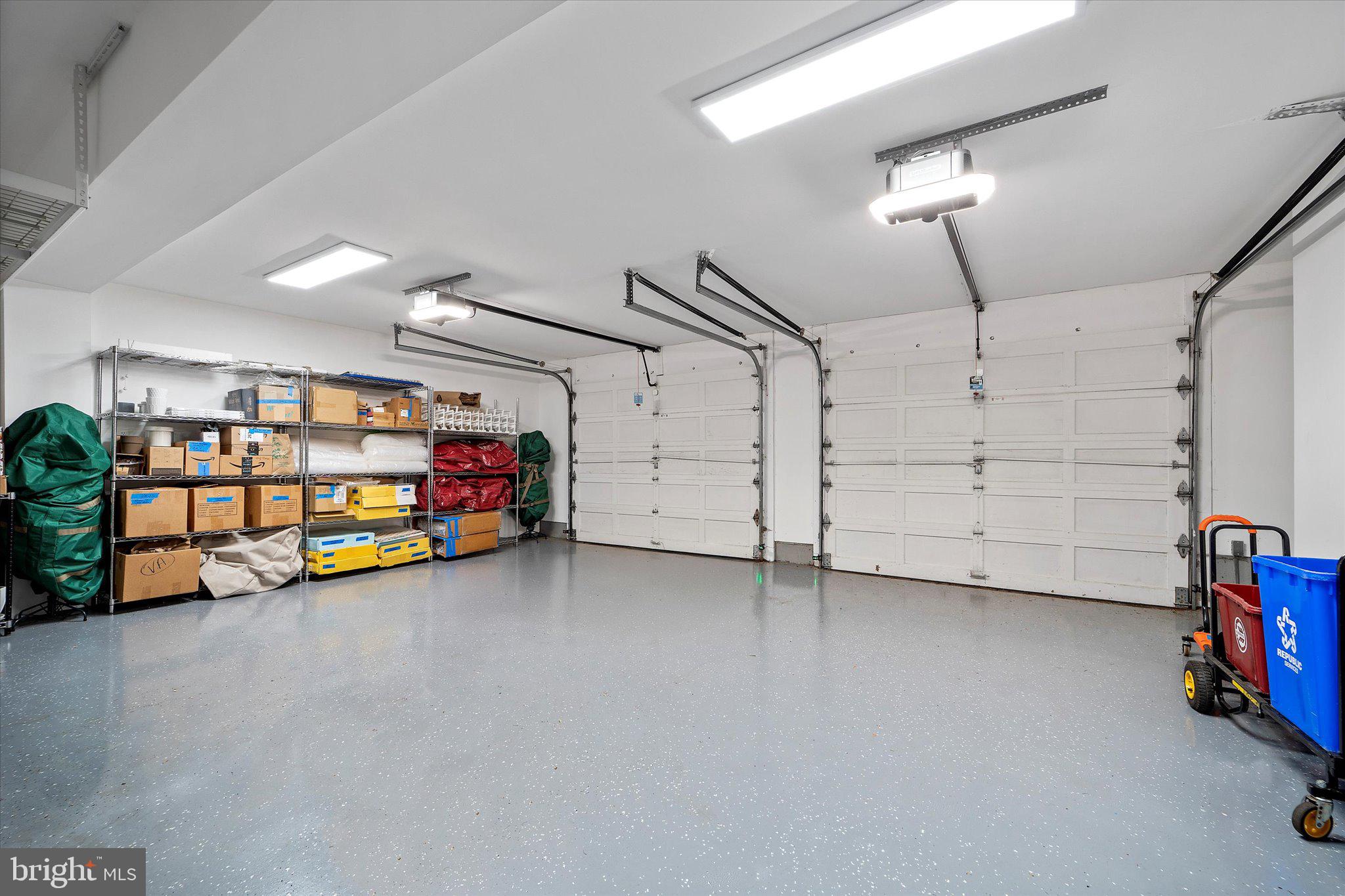 MAYFAIR OF MCLEAN - Residential