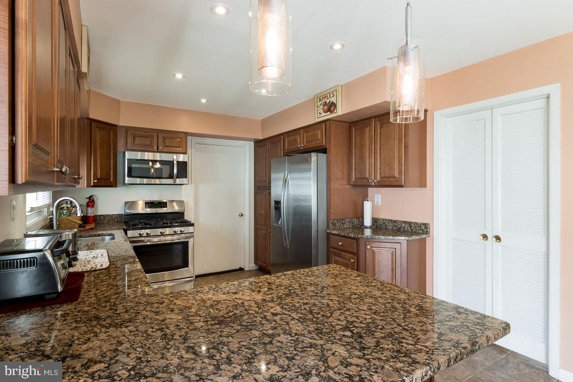 OVERBROOK AT BELAIR - Residential