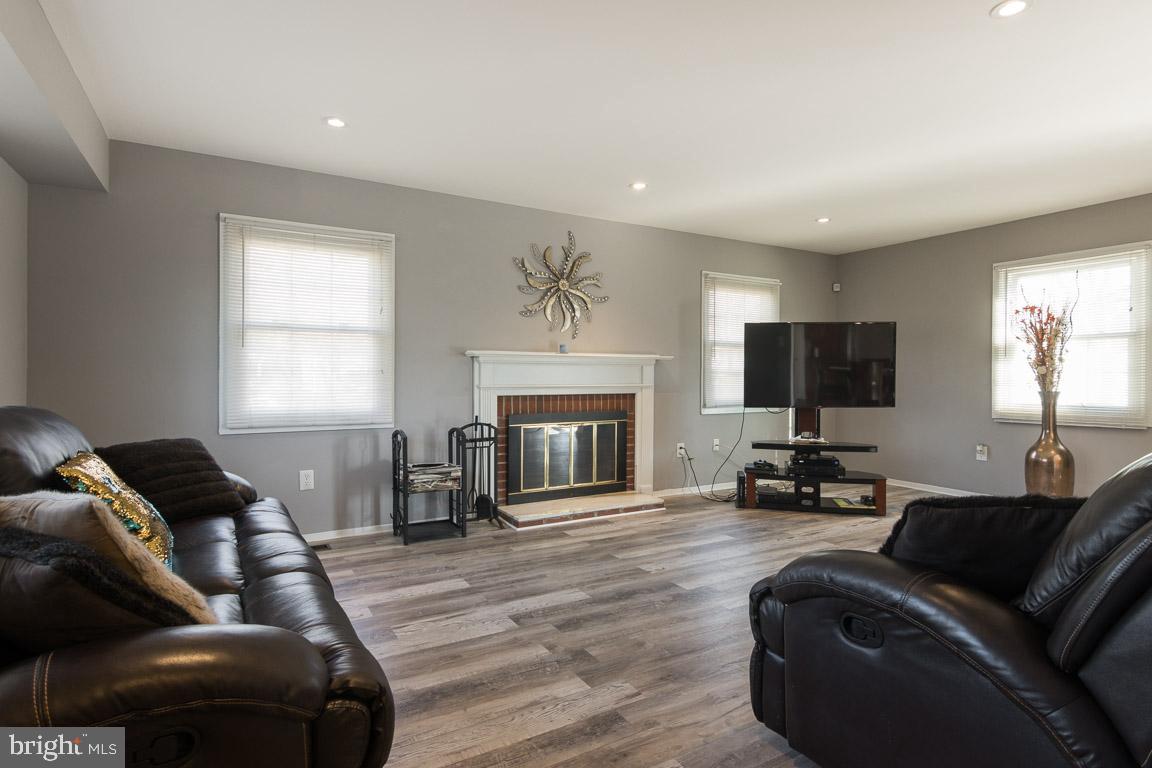 OVERBROOK AT BELAIR - Residential