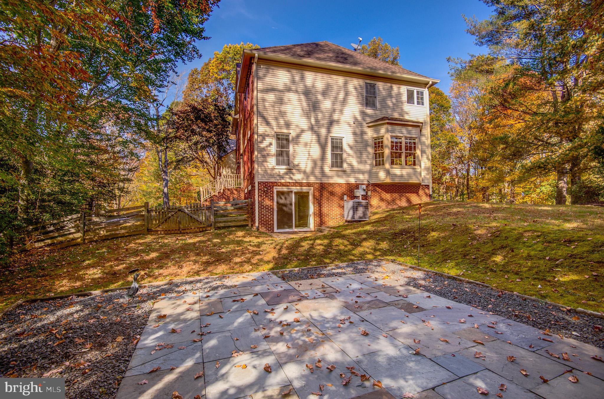 BEAR CREEK - Residential