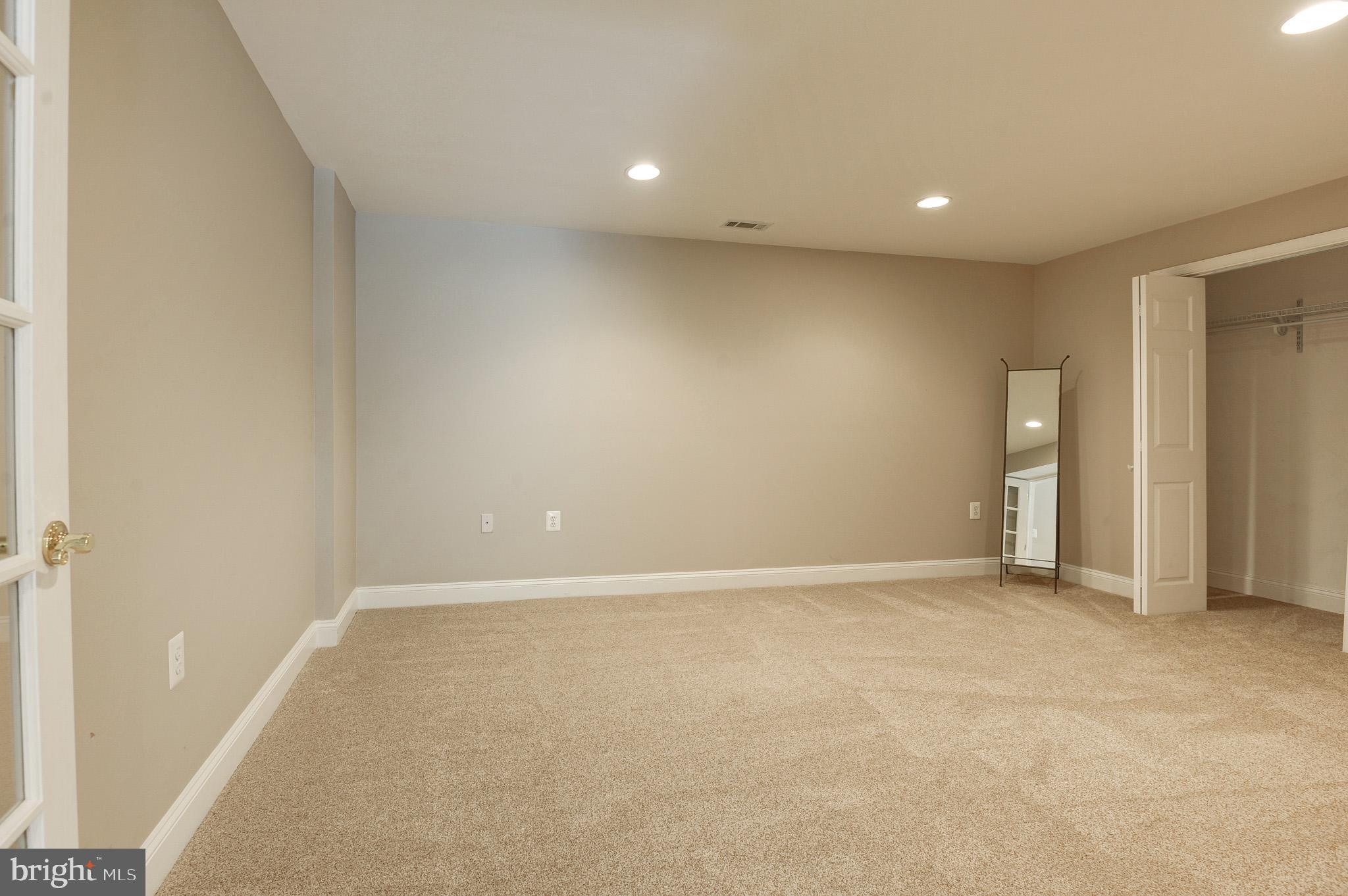 BEAR CREEK - Residential