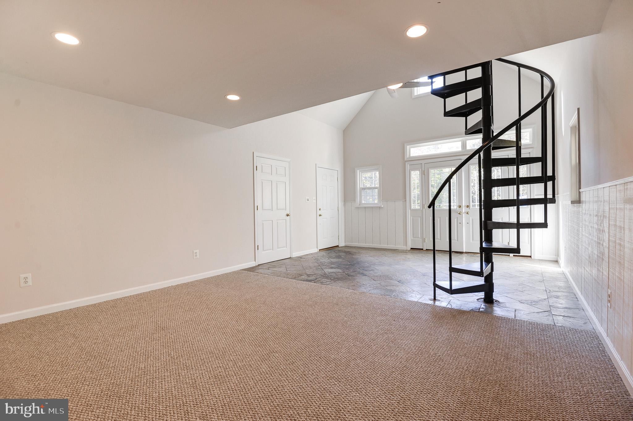 BEAR CREEK - Residential