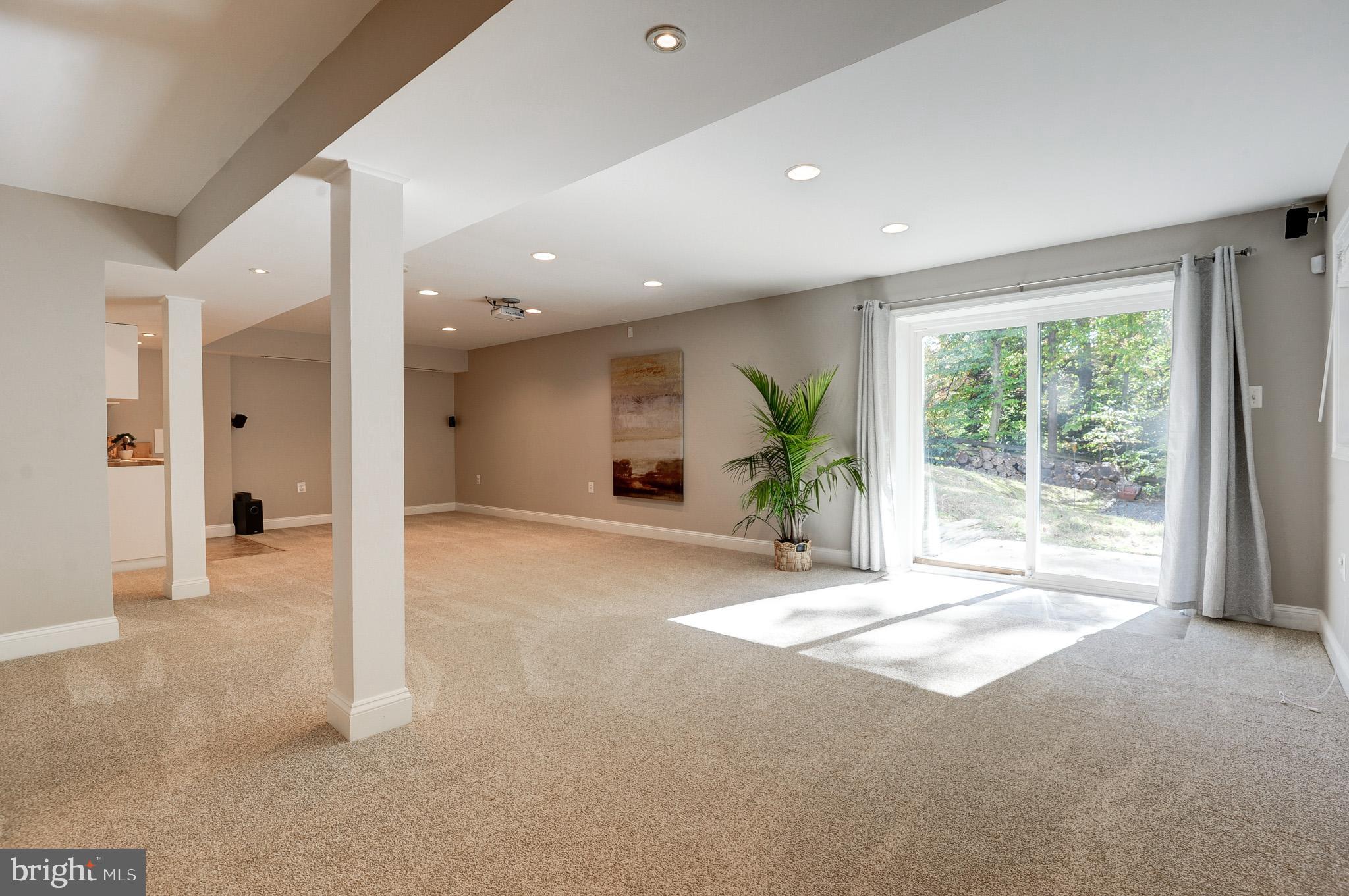 BEAR CREEK - Residential