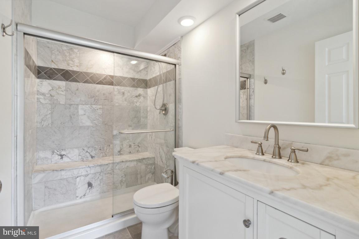 COPPERFIELD AT FIVE FRM - Residential