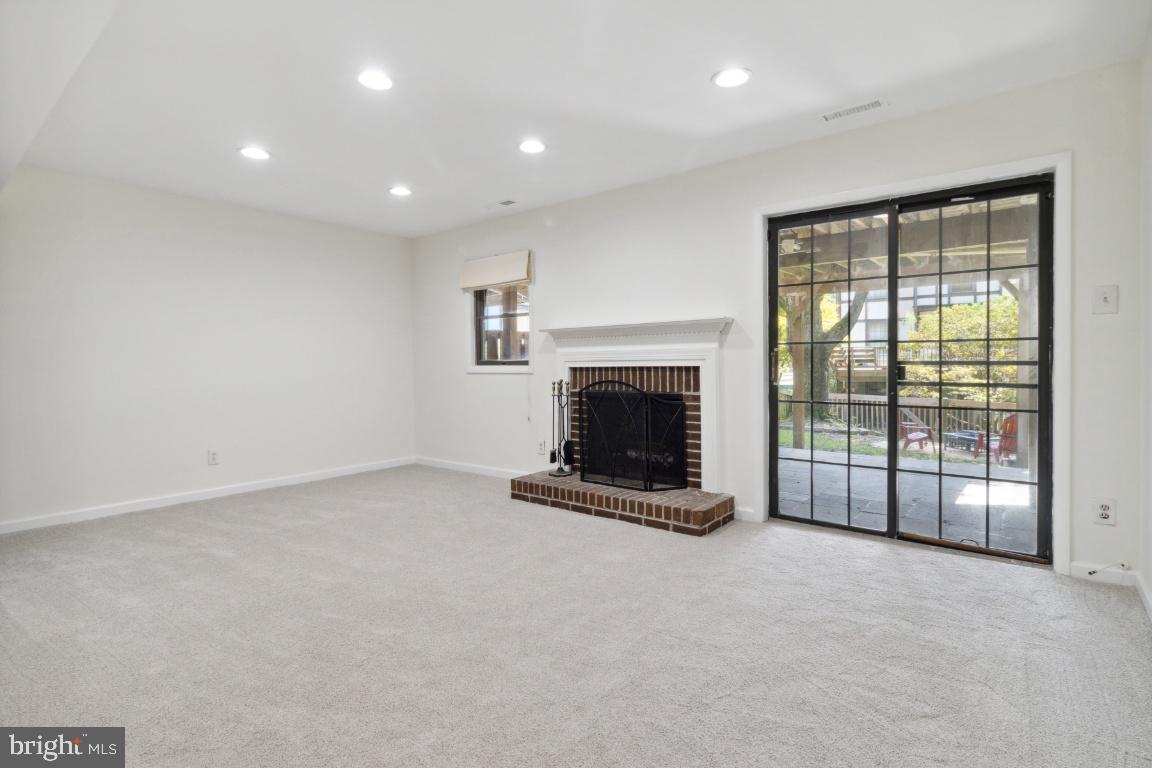 COPPERFIELD AT FIVE FRM - Residential