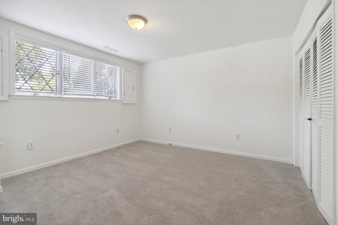 COPPERFIELD AT FIVE FRM - Residential