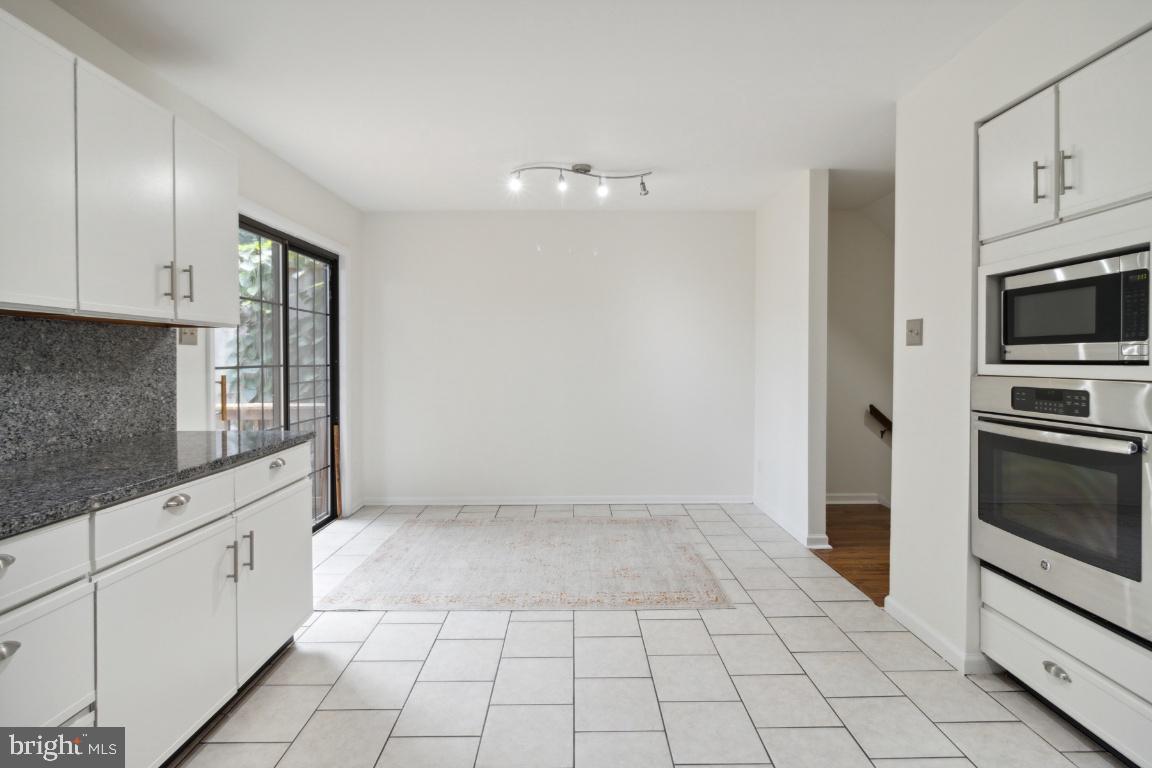 COPPERFIELD AT FIVE FRM - Residential