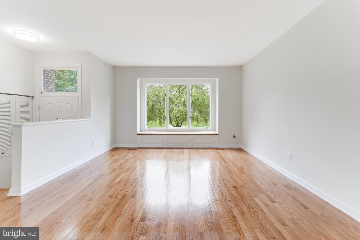 COPPERFIELD AT FIVE FRM - Residential