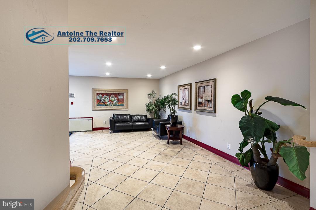 THE FAIRMONT - Residential Lease