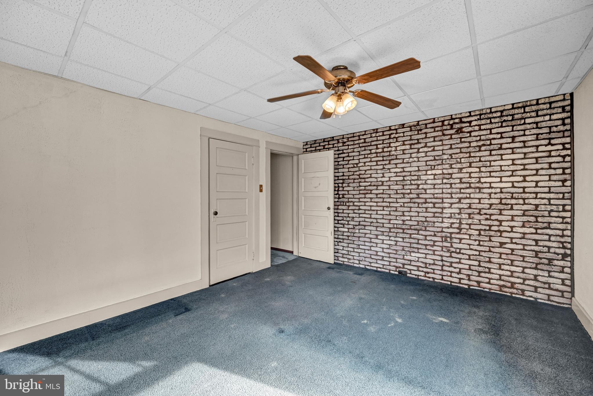 EAST YORK - Residential