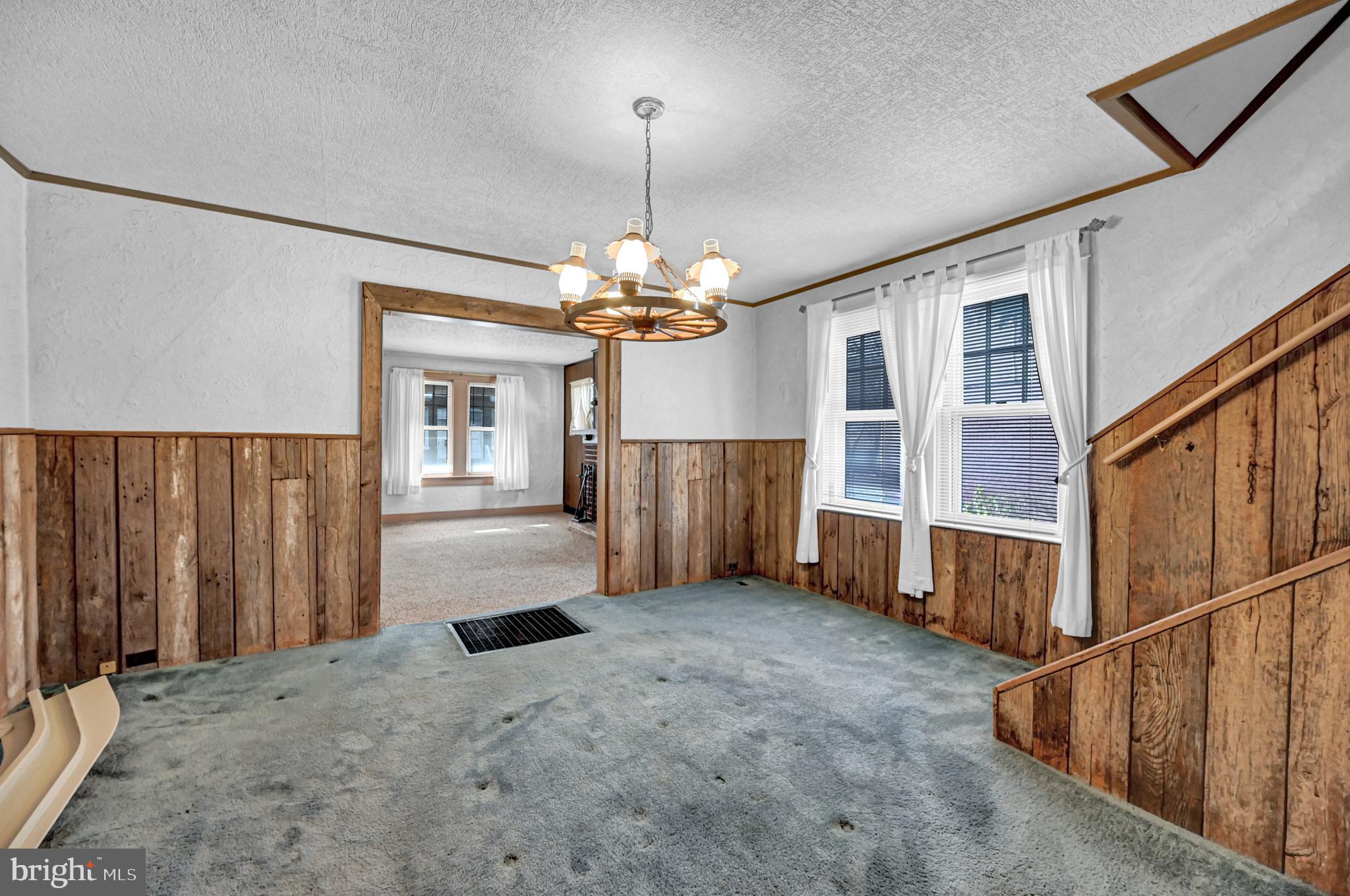 EAST YORK - Residential