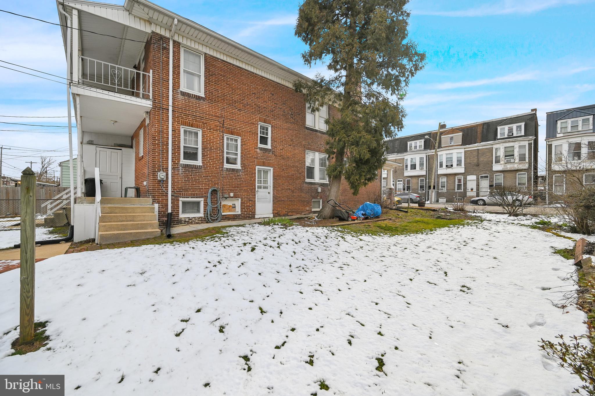 EAST YORK - Residential