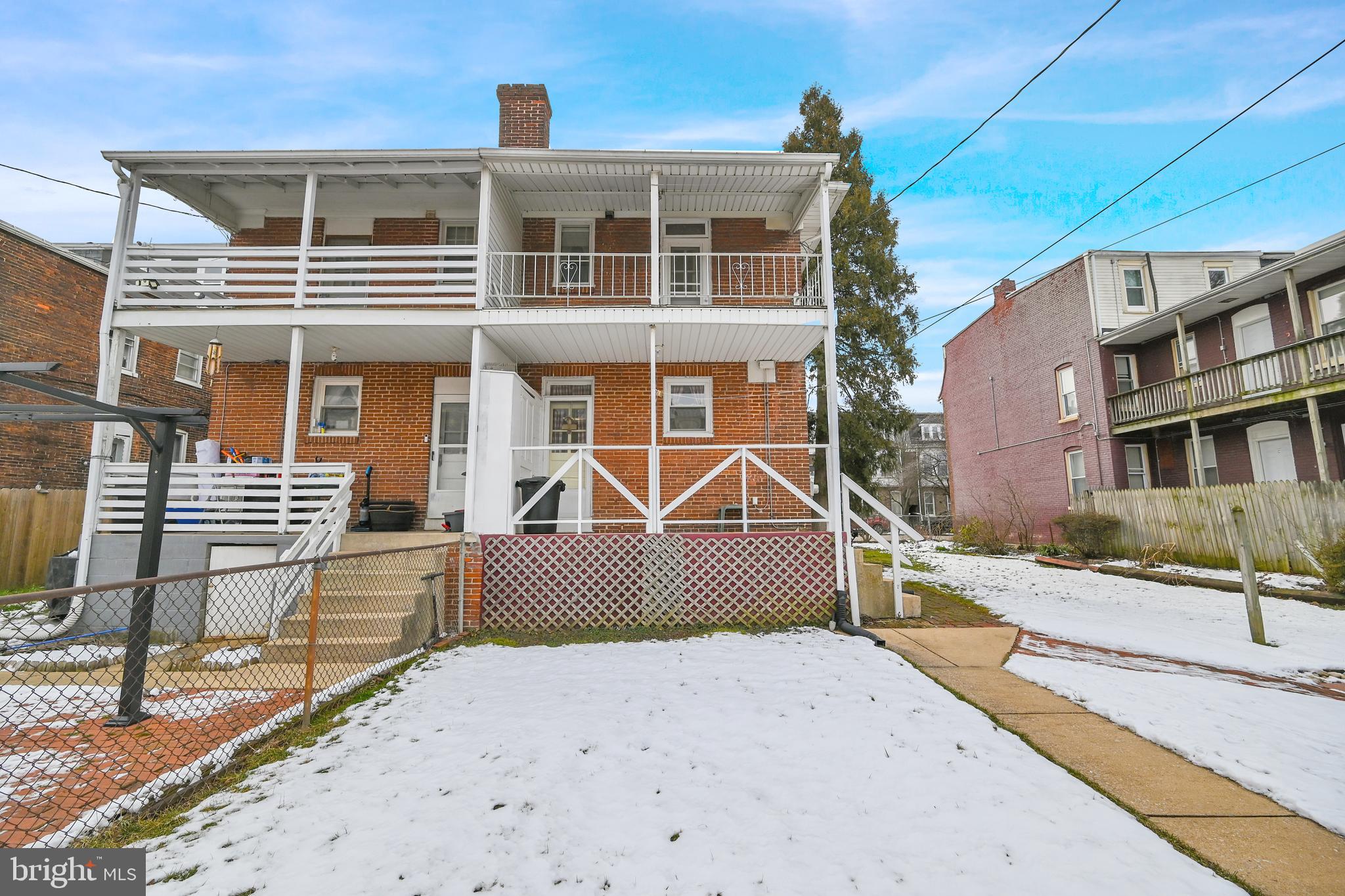 EAST YORK - Residential
