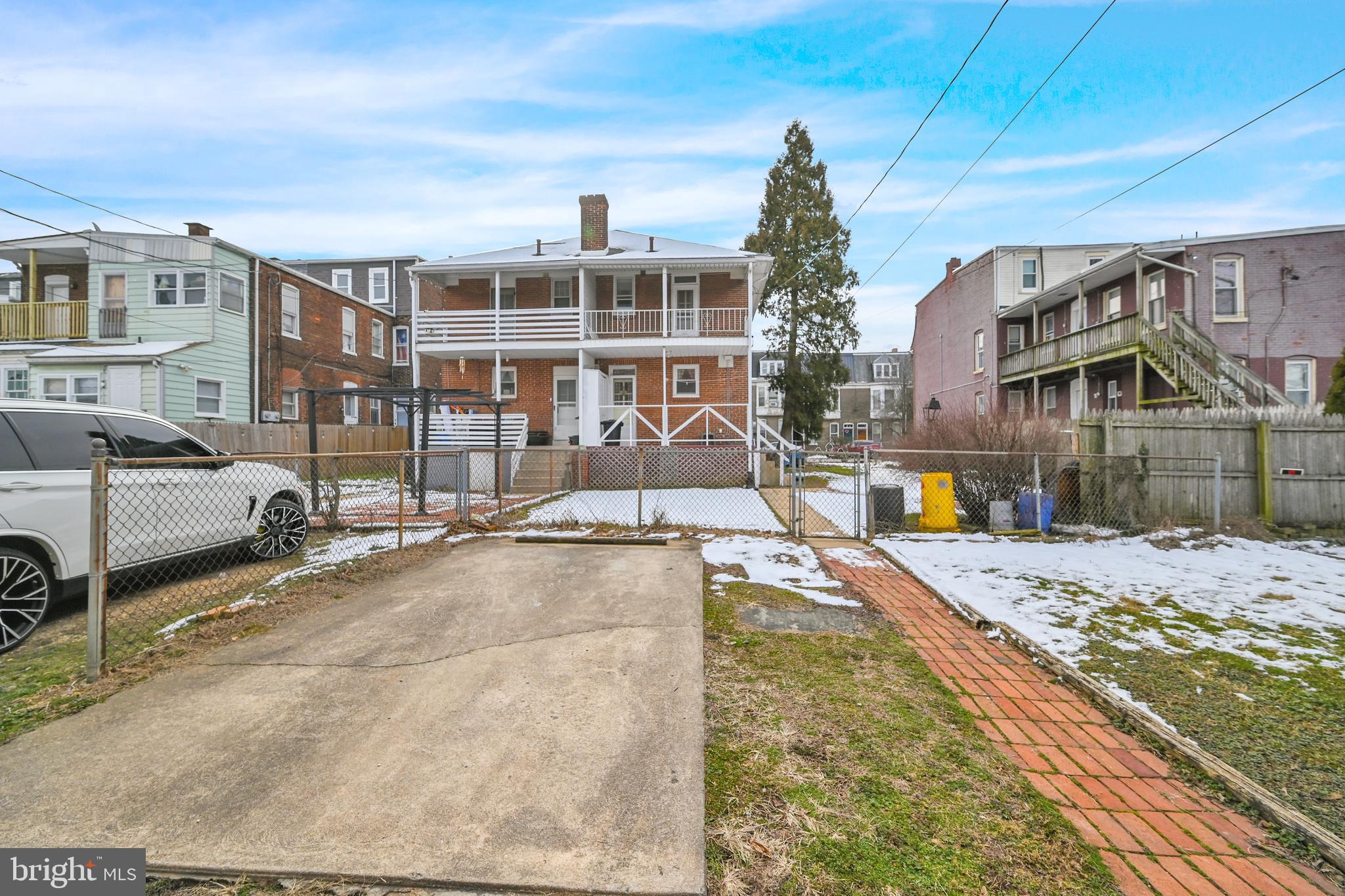 EAST YORK - Residential