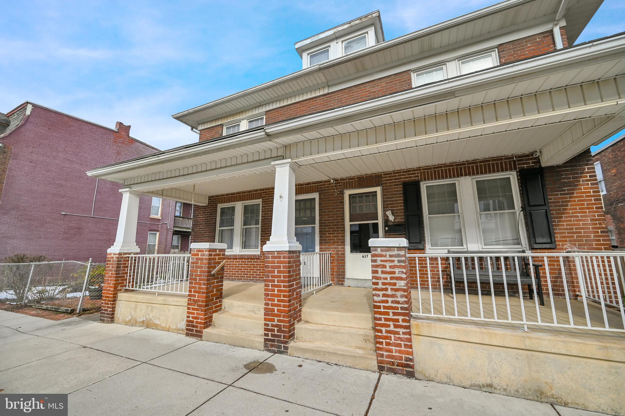 EAST YORK - Residential