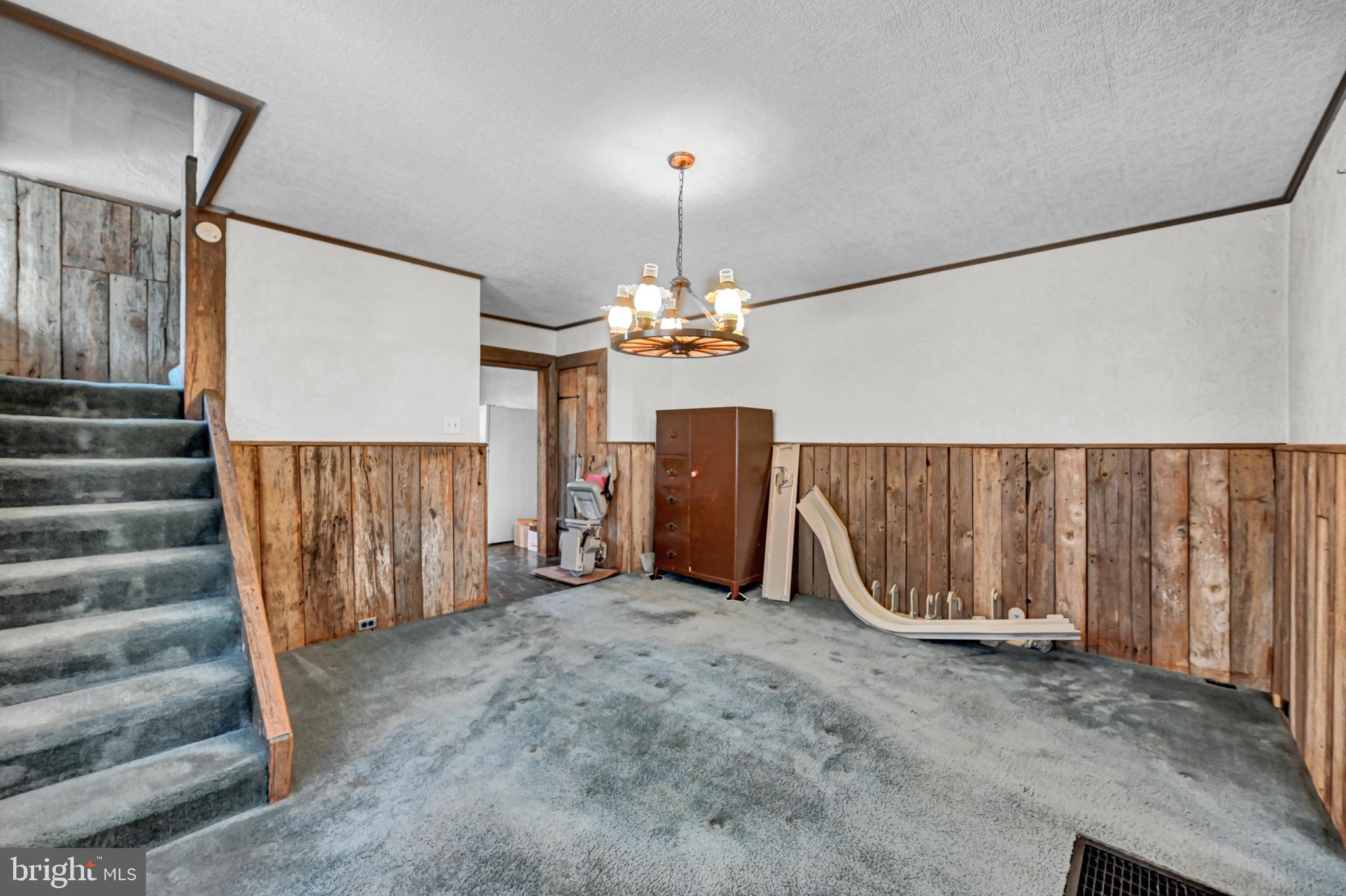 EAST YORK - Residential
